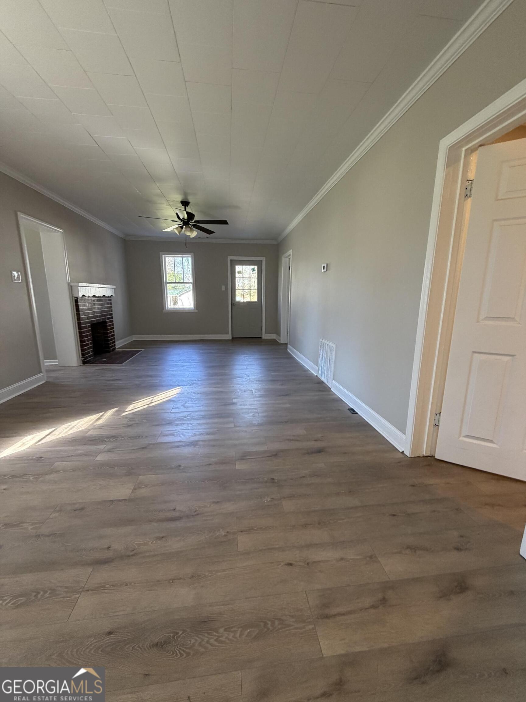 120 Knox Street Property Photo 12