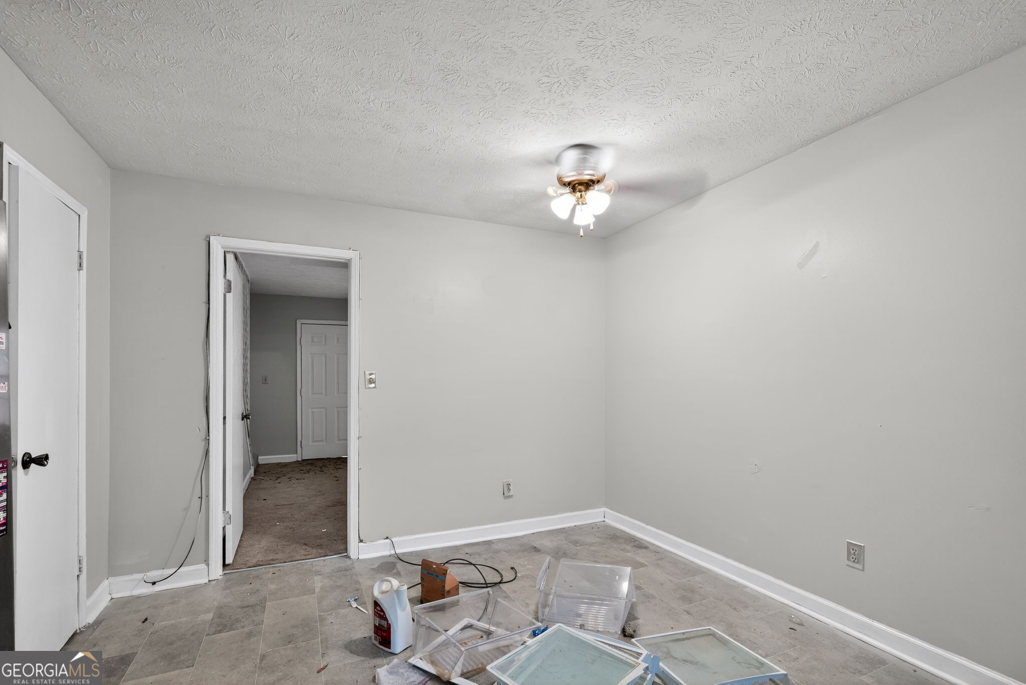 2653 Lester Street Property Photo 19