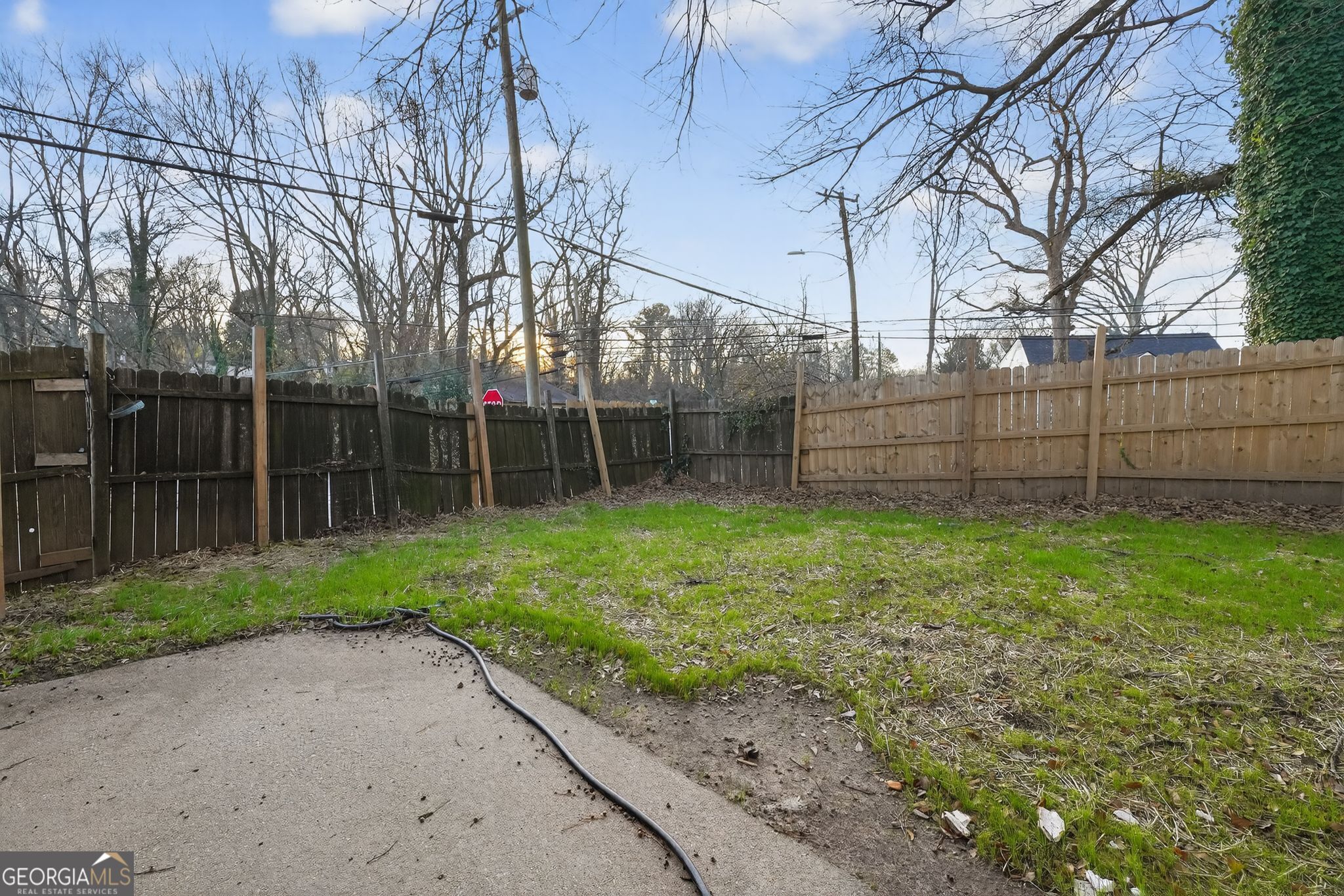 2653 Lester Street Property Photo 30