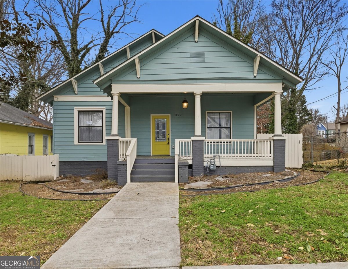 1129 Arlington Avenue SW Property Photo 1