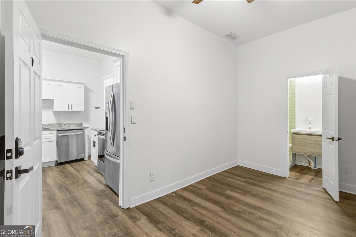 1129 Arlington Avenue Sw Property Photo 7