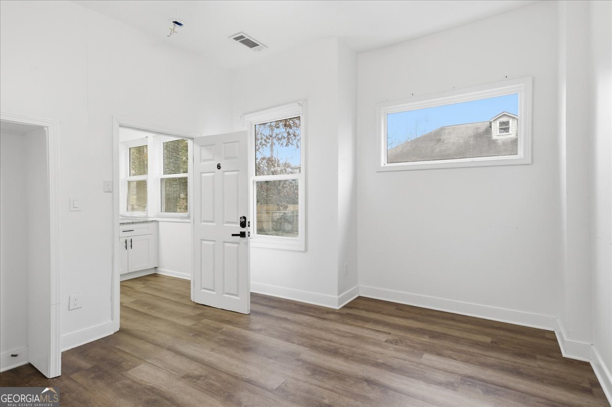 1129 Arlington Avenue Sw Property Photo 9