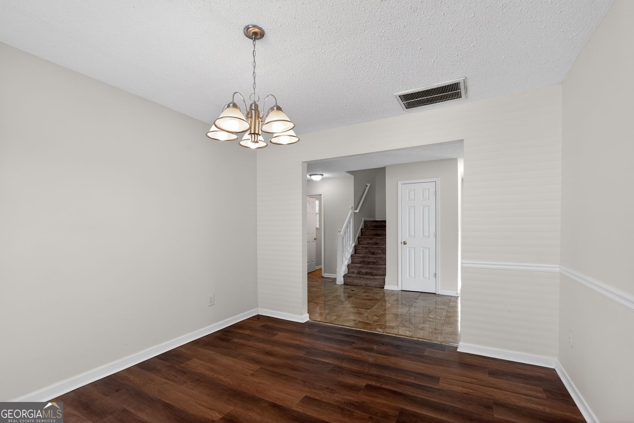 3675 Gray Birch Drive Property Photo 6
