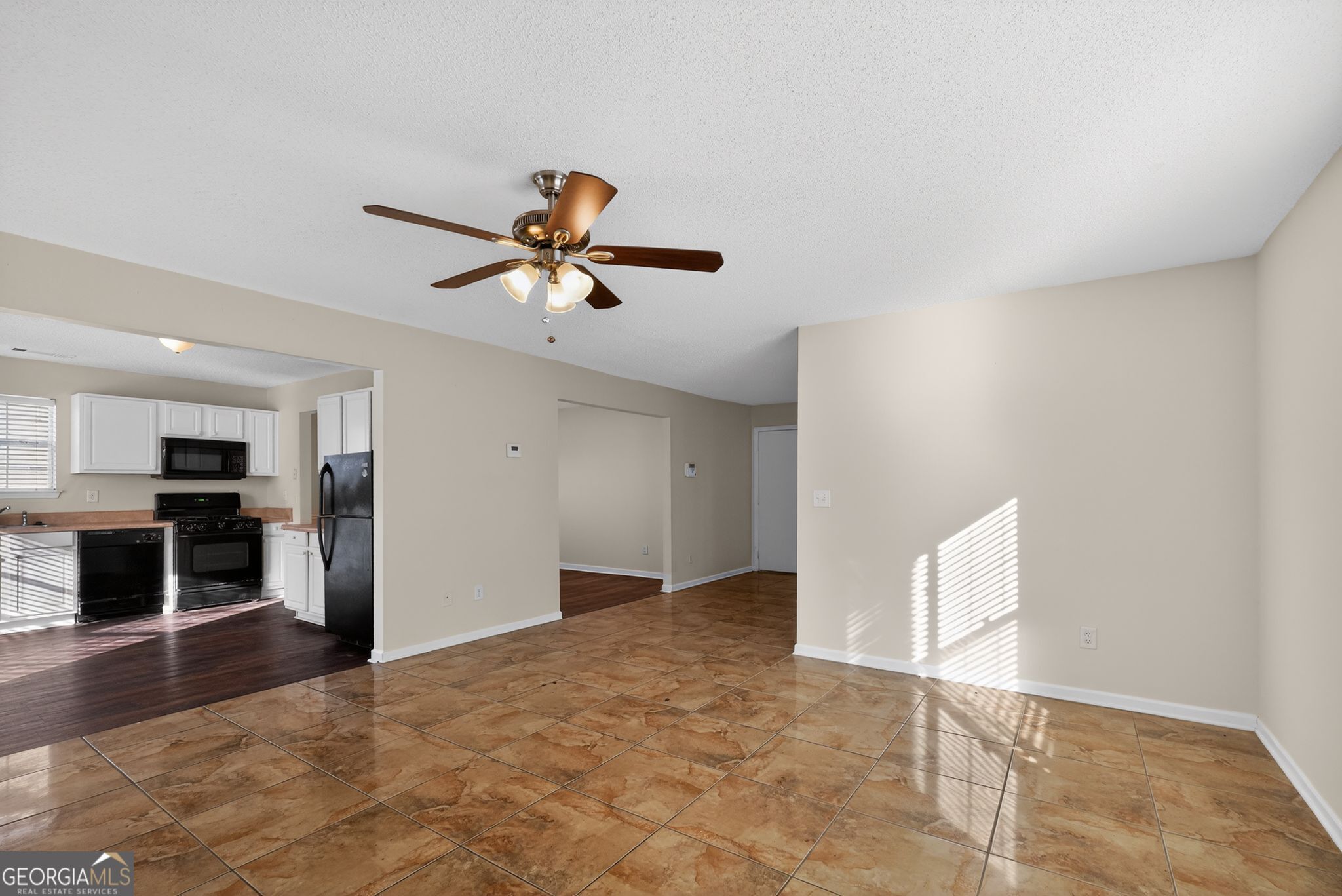 3675 Gray Birch Drive Property Photo 10