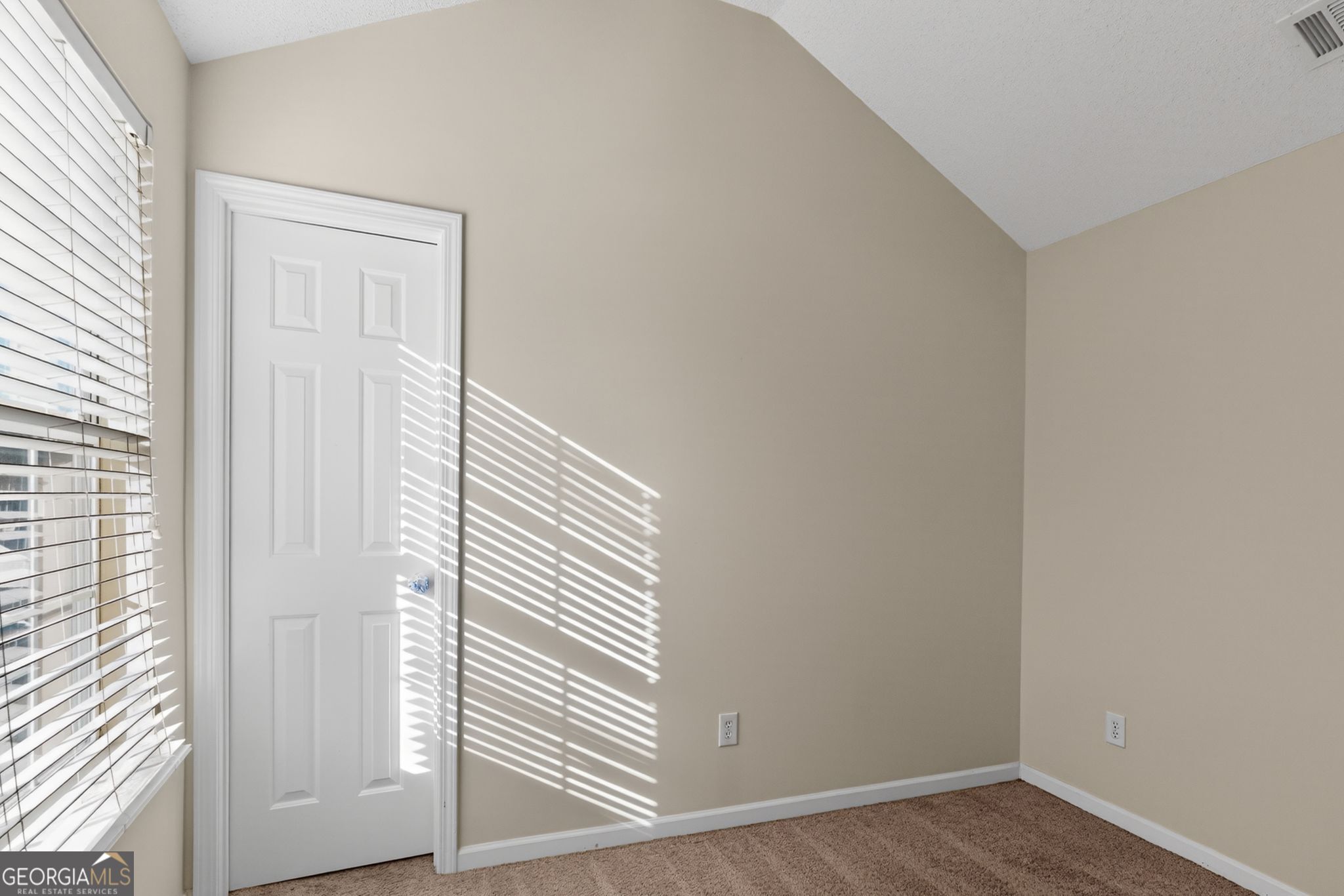 3675 Gray Birch Drive Property Photo 21