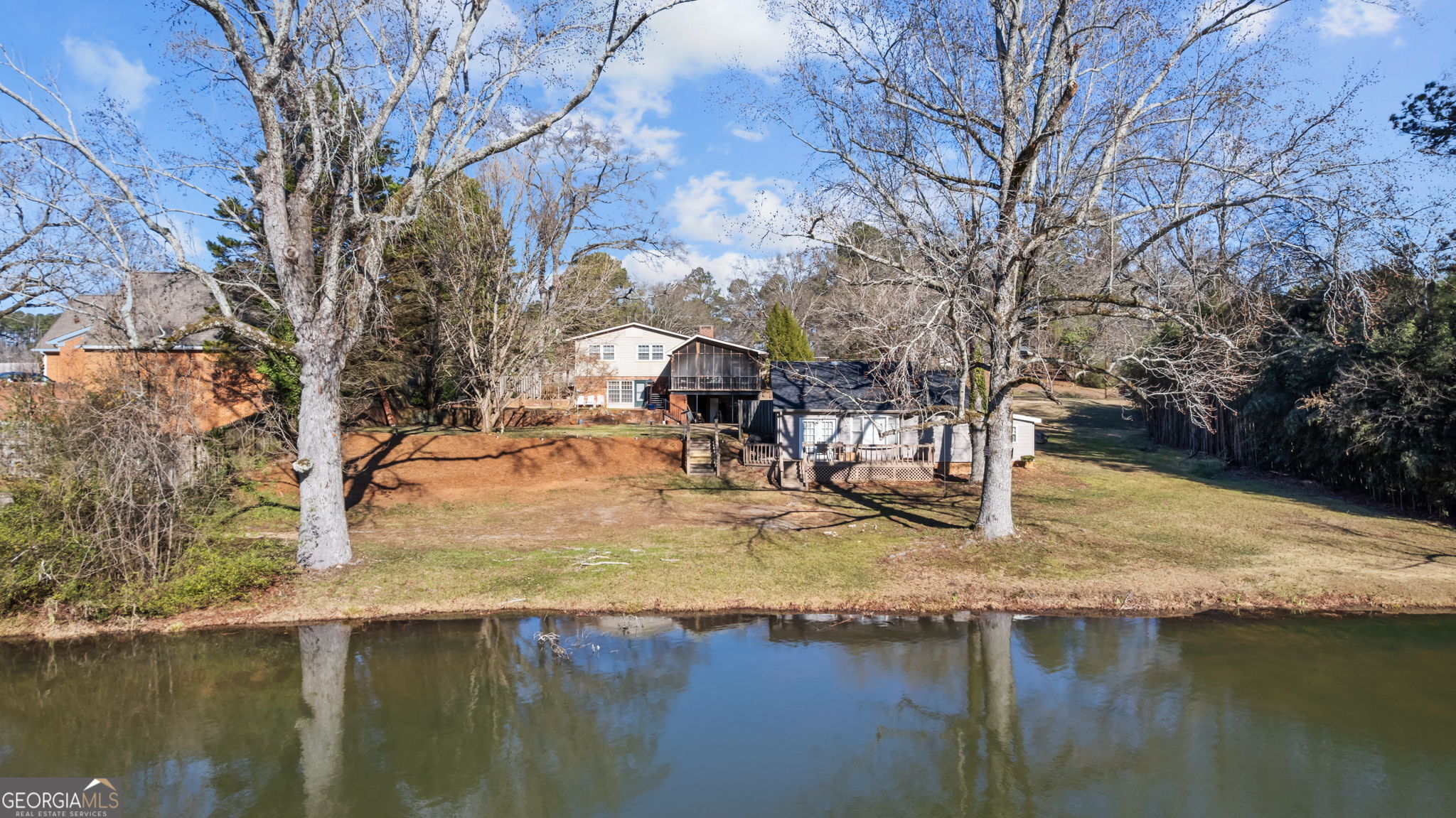 8 Lakemoore Drive Ne Property Photo 46