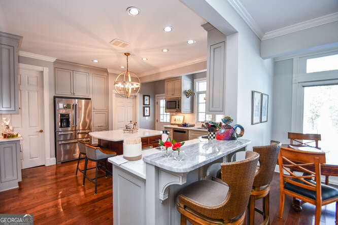 2901 Club Place Property Photo 10