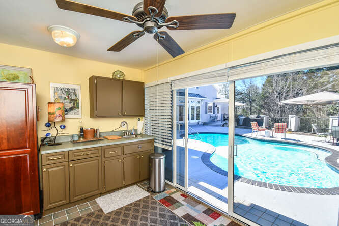 2901 Club Place Property Photo 44