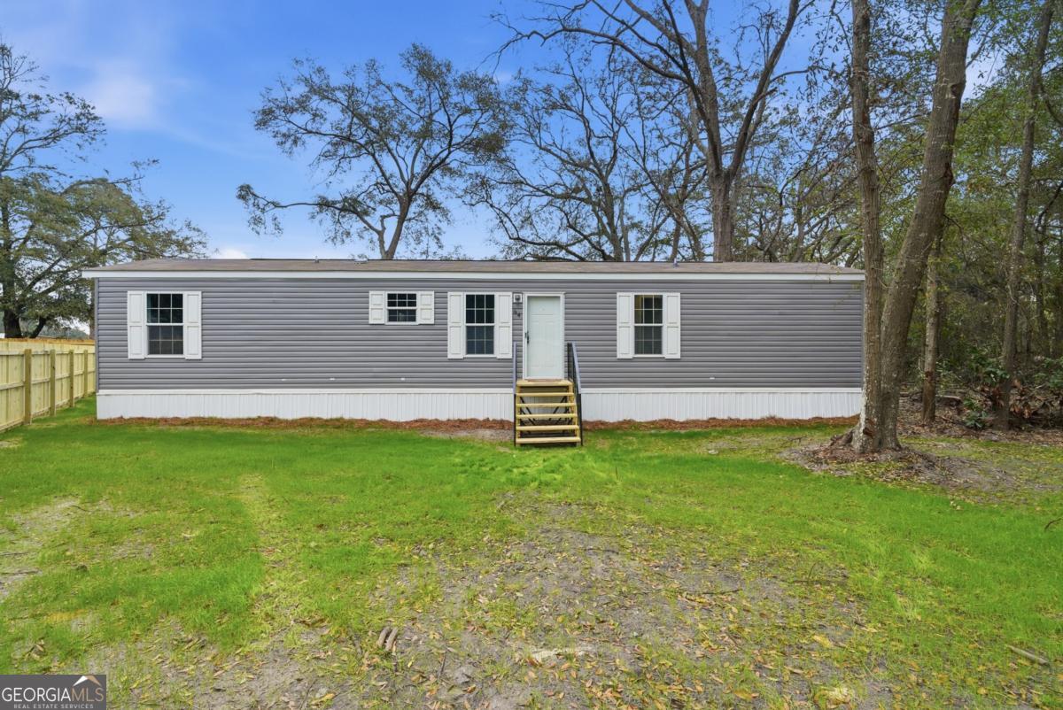 94 Thrasher Lane E Property Photo 1