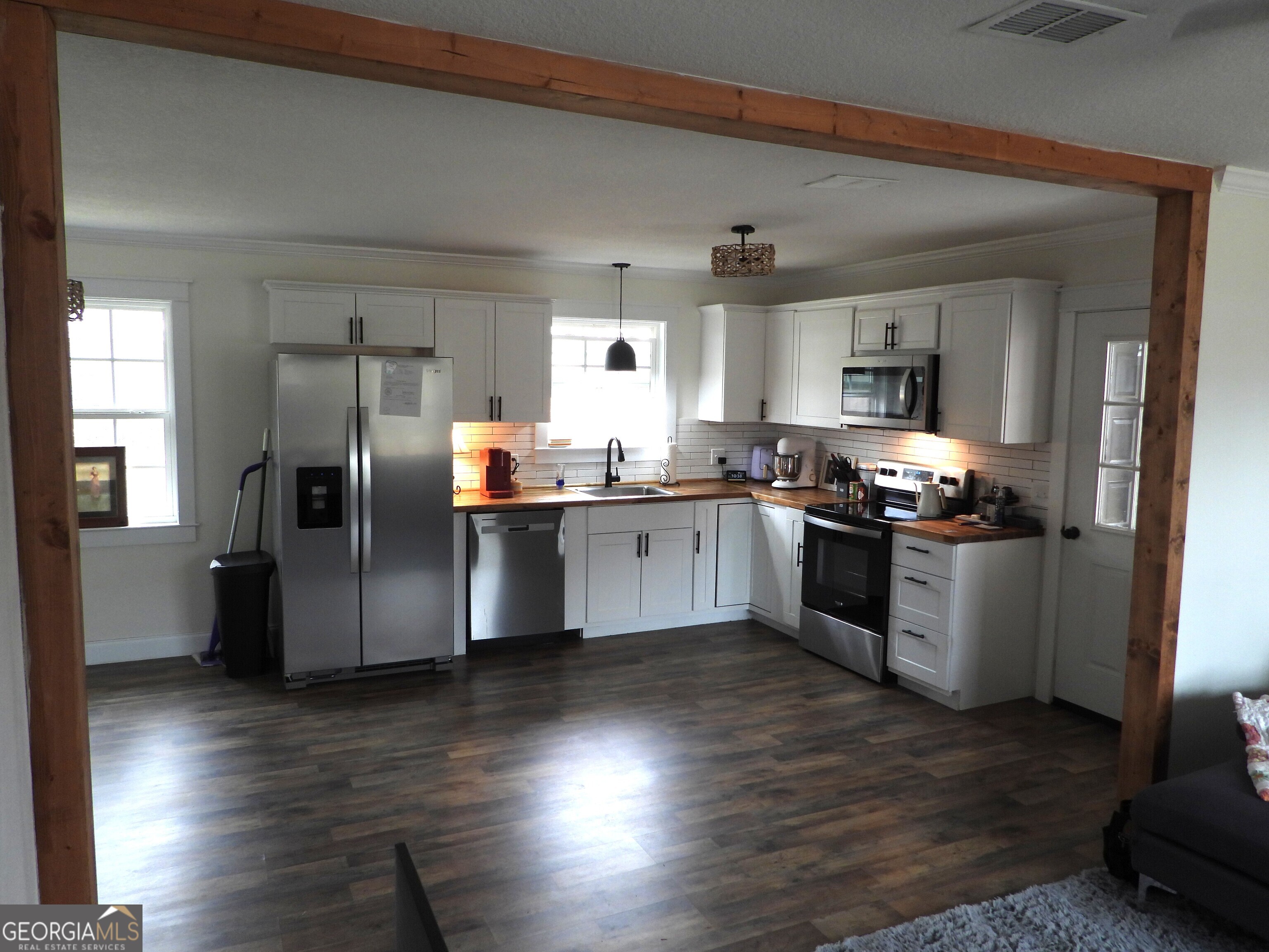 121 Beaver Drive Property Photo 6