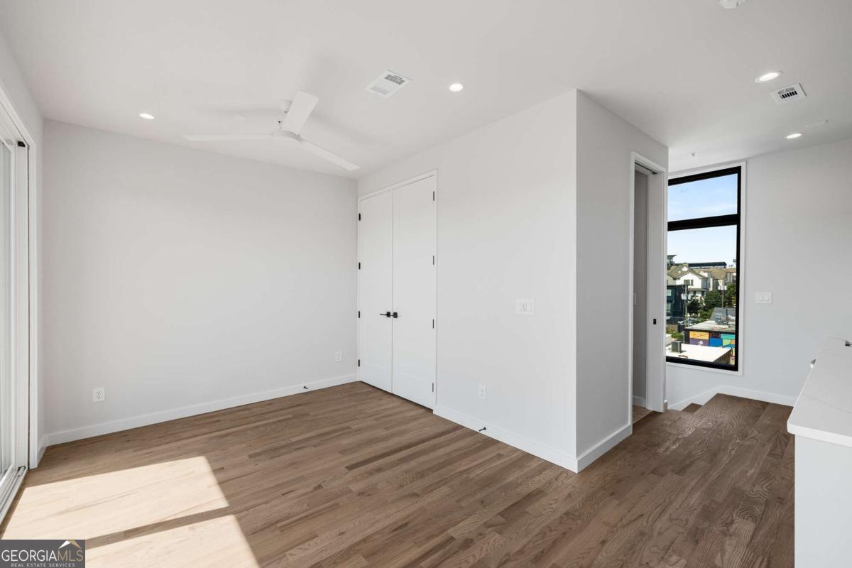 105 Georgia Avenue Se # 8 Property Photo 18