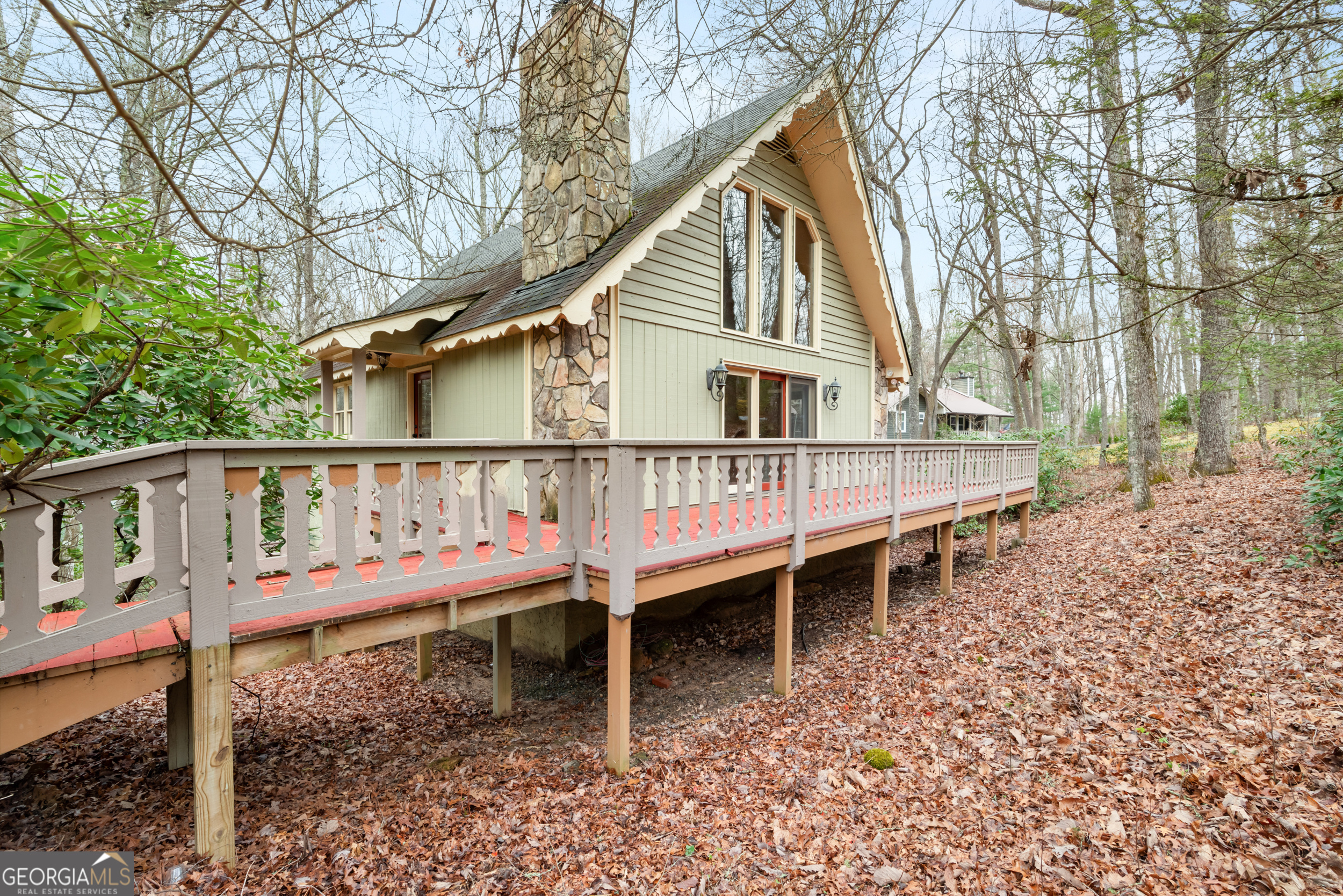 374 W Sugarbush Drive Property Photo 2