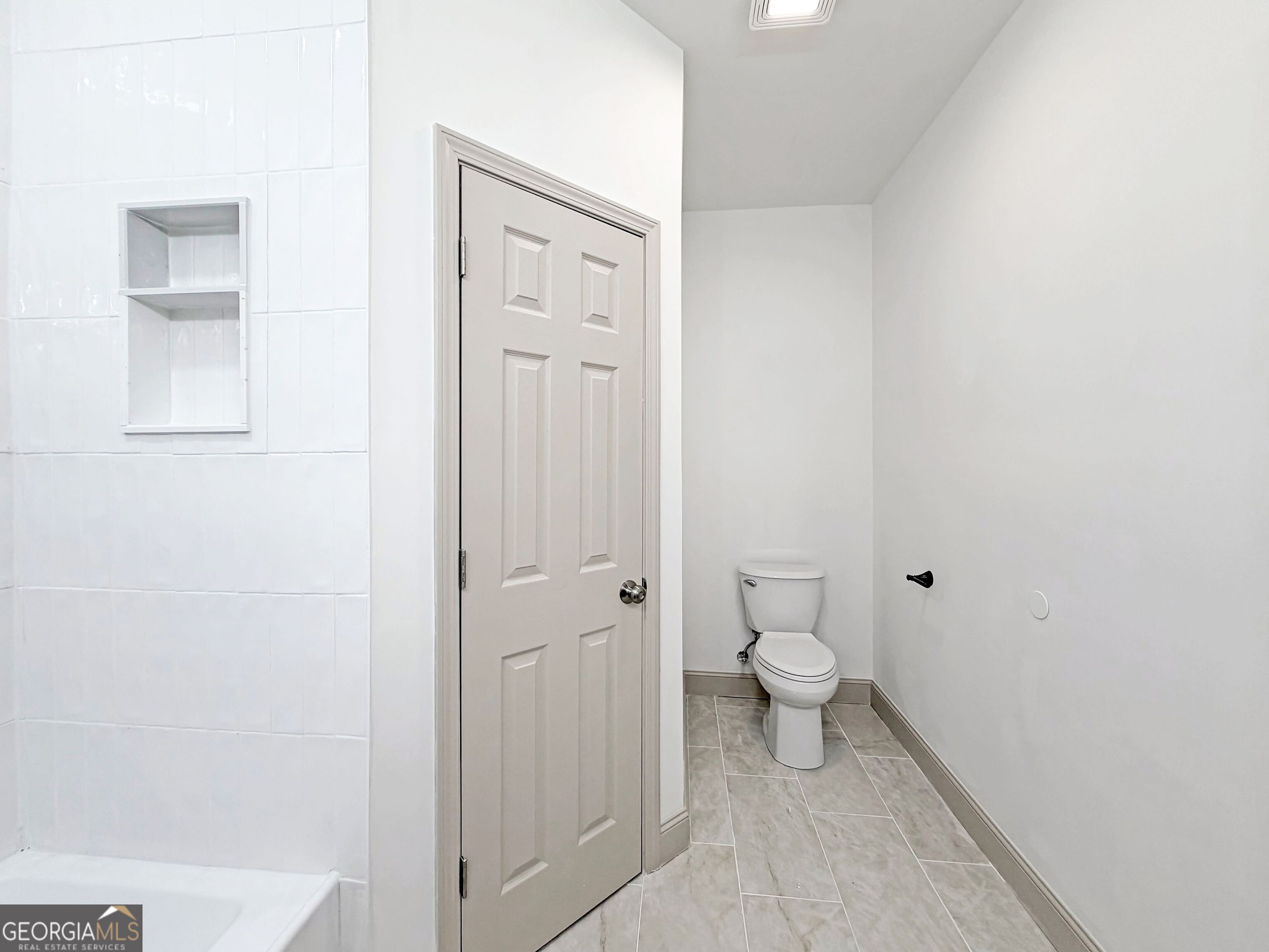 1532 Greentree Parkway Property Photo 12