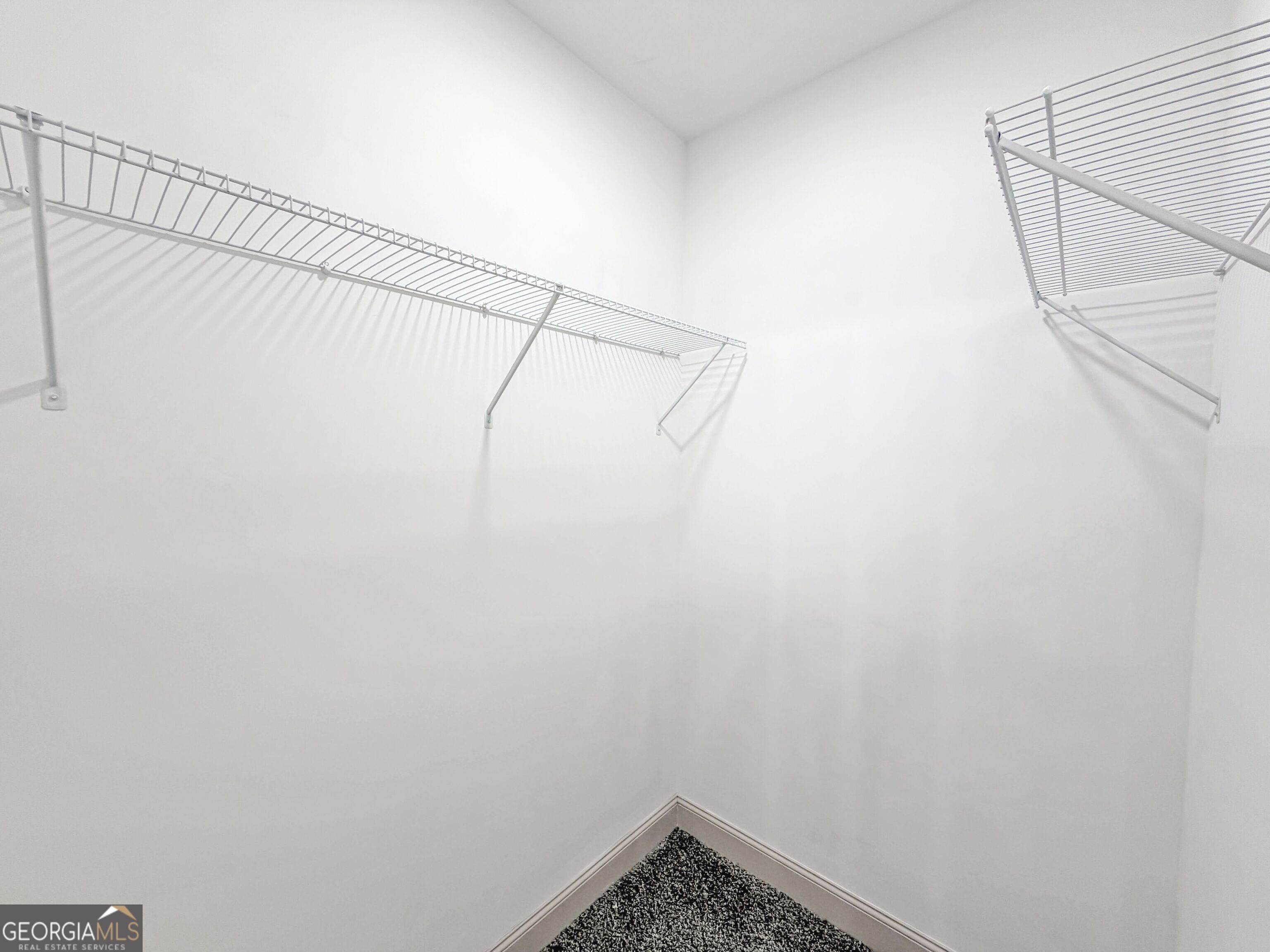 1532 Greentree Parkway Property Photo 13