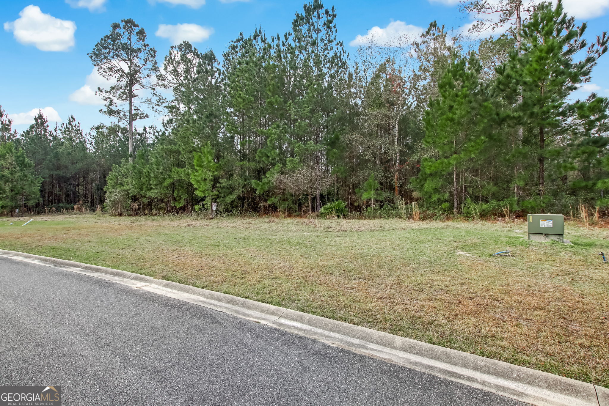 448 Shoreline Drive Property Photo 7
