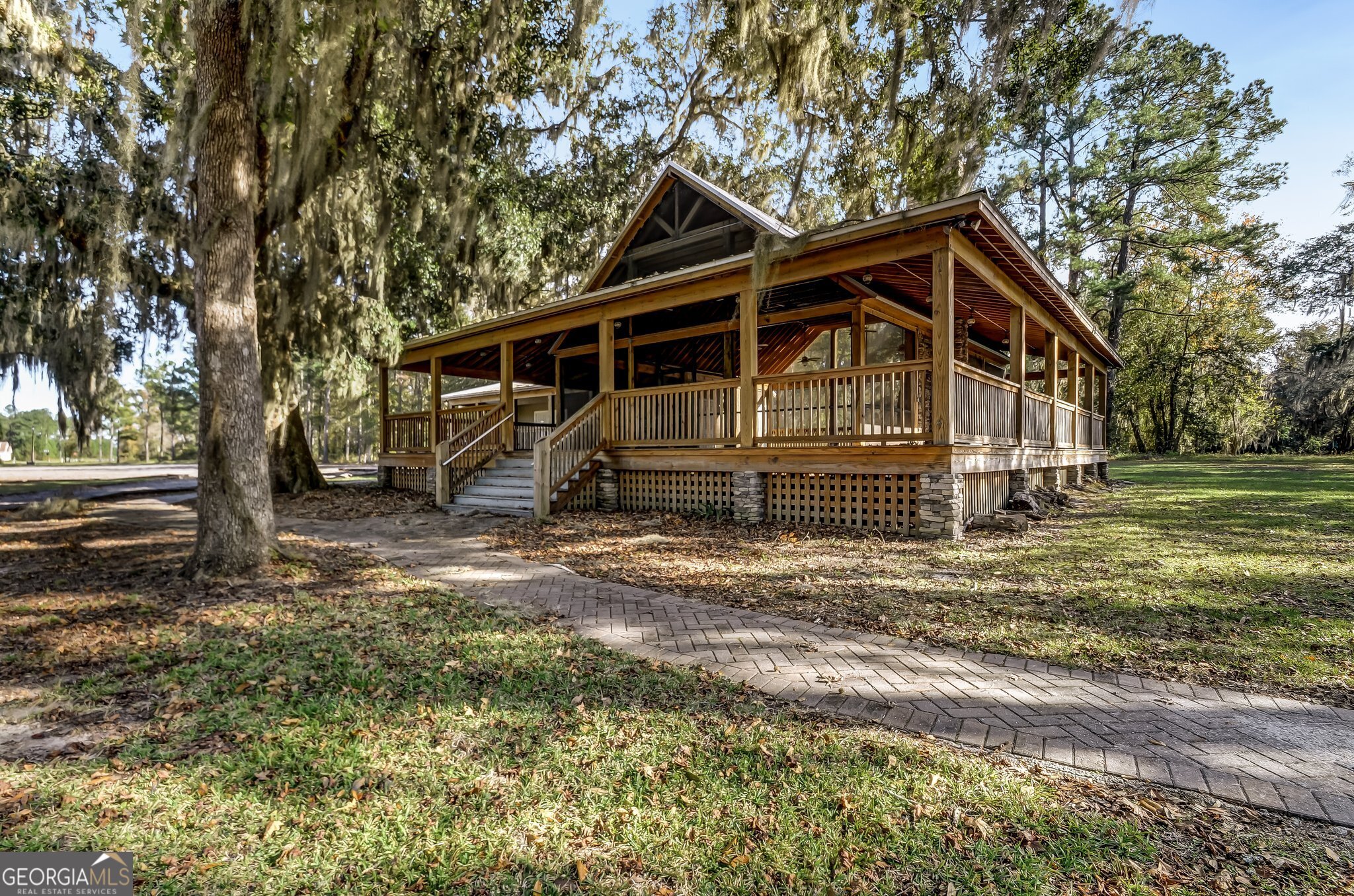 448 Shoreline Drive Property Photo 14