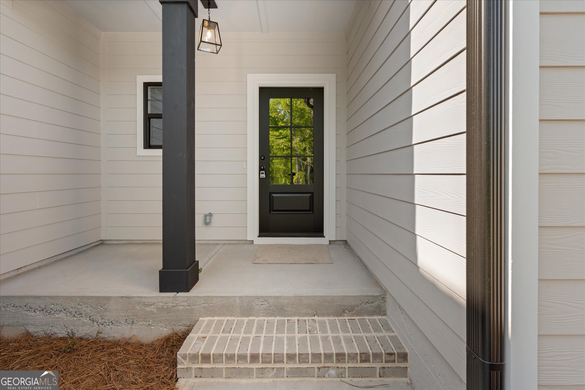165 West Lake Boulevard Property Photo 7