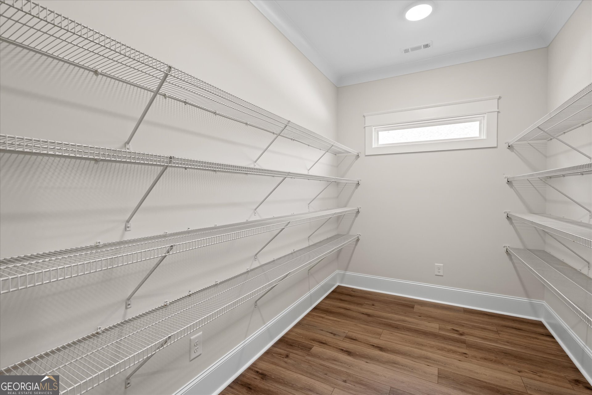 165 West Lake Boulevard Property Photo 17