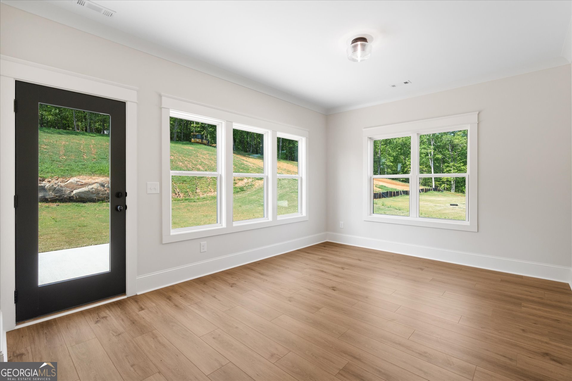 165 West Lake Boulevard Property Photo 20