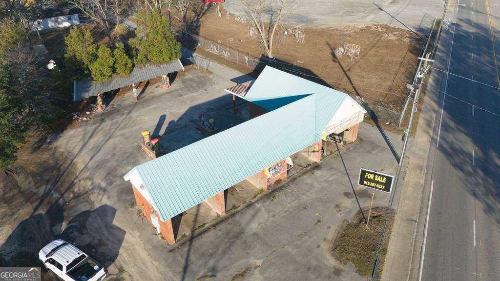 557 Blvd Boulevard Property Photo 5