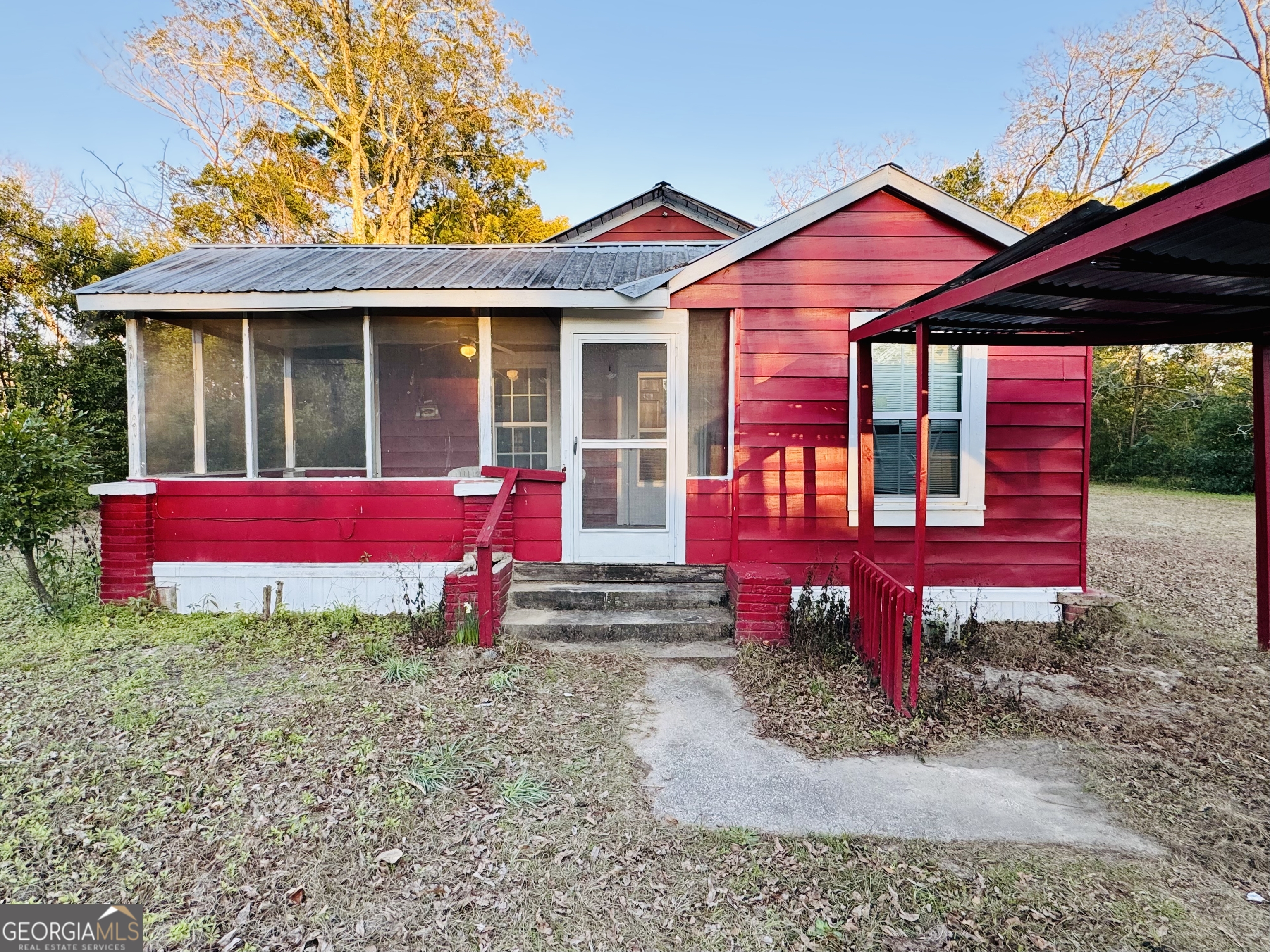 507 S Poplar Street Property Photo 2