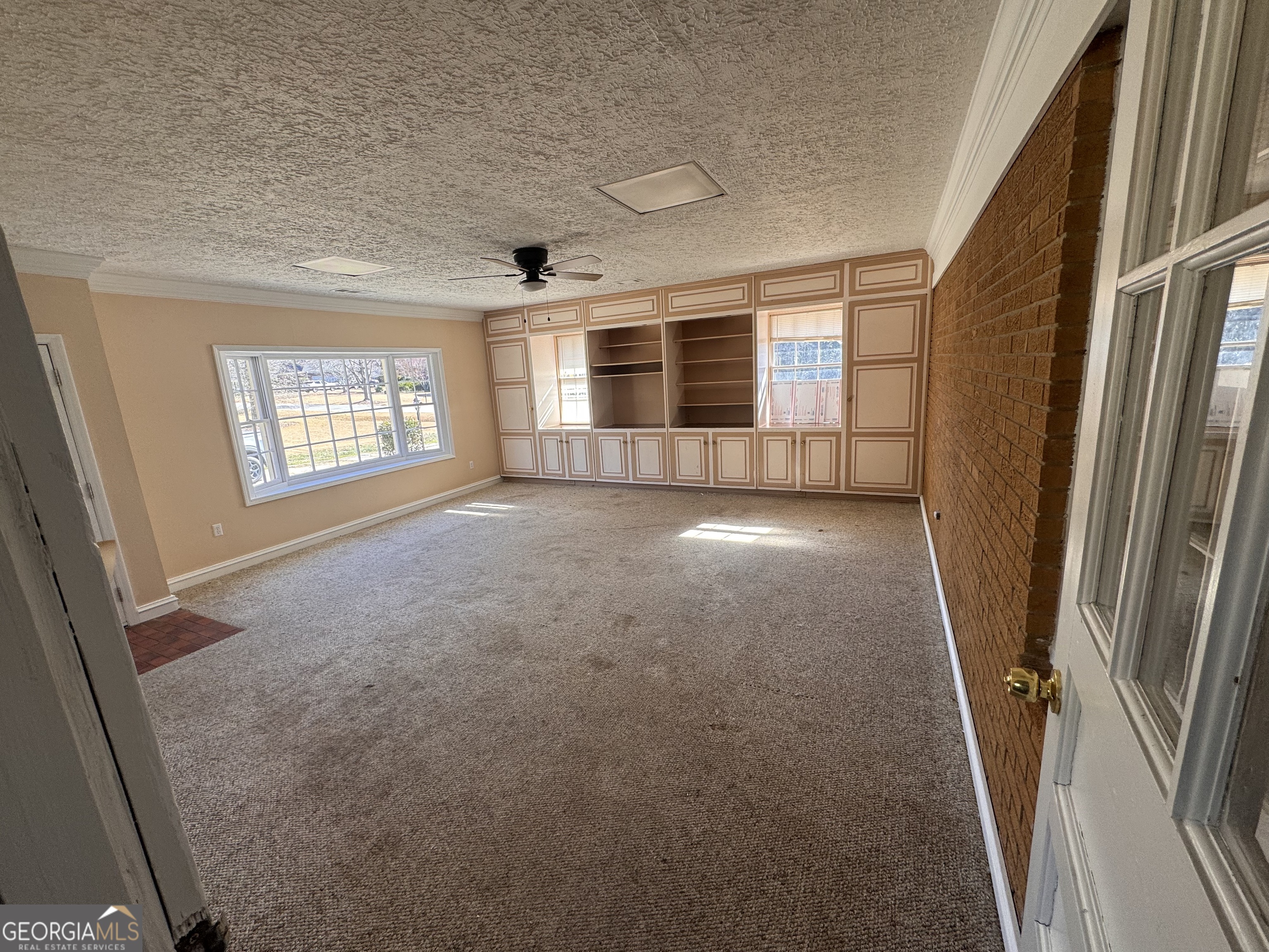 5175 Forest Drive Se Property Photo 6