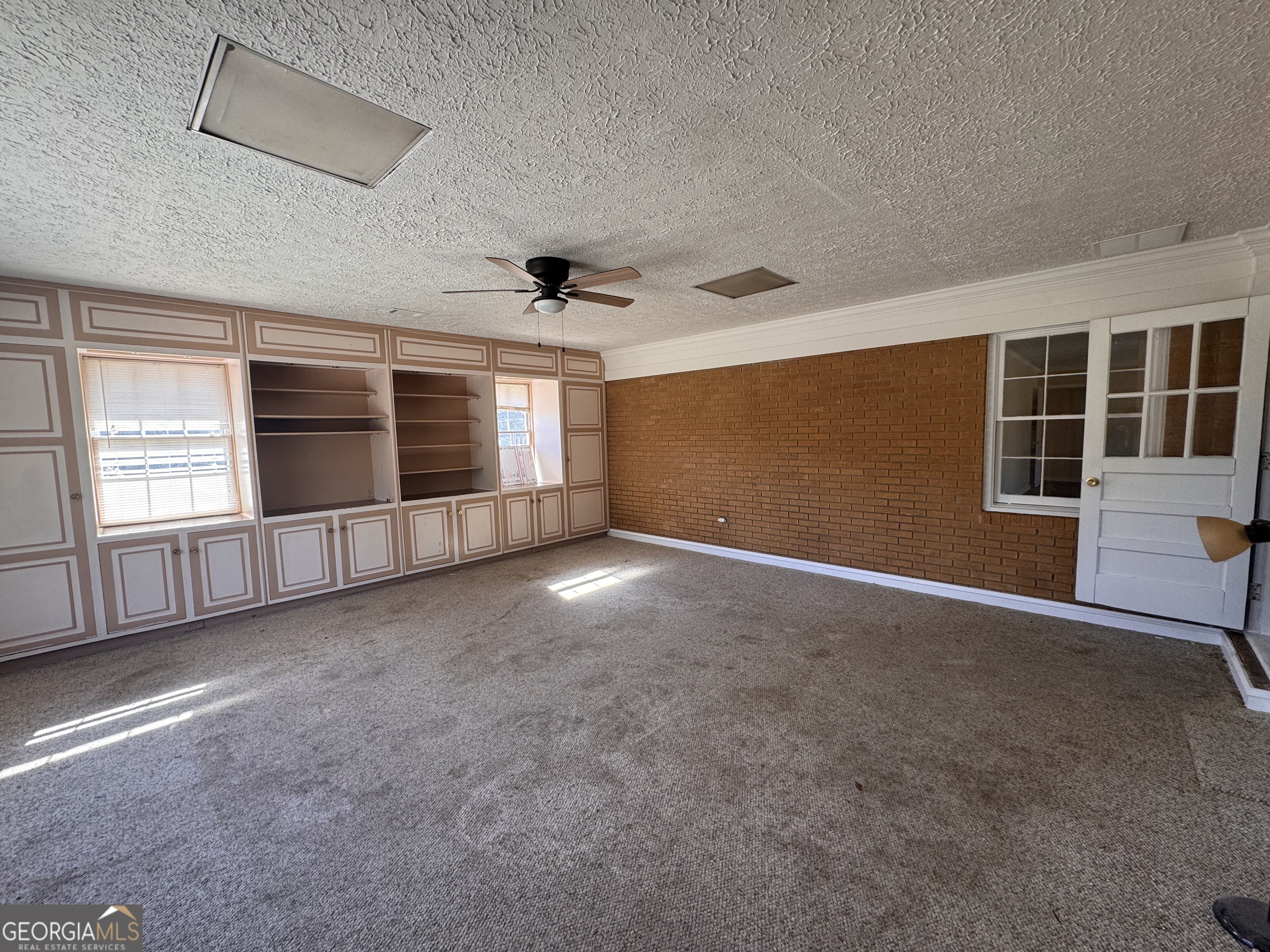 5175 Forest Drive Se Property Photo 7