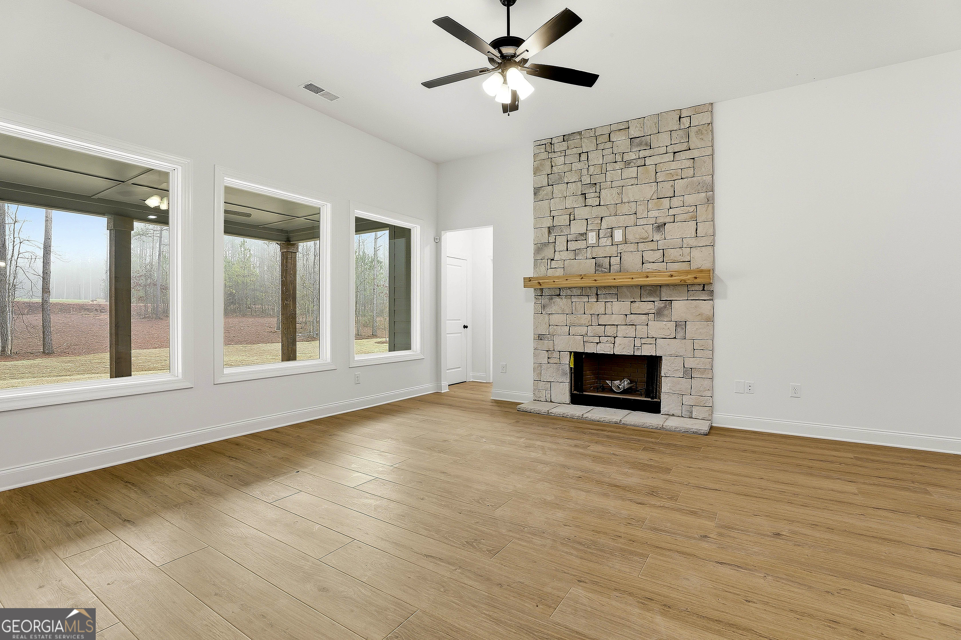 204 Tattersall Way # 98 Property Photo 13