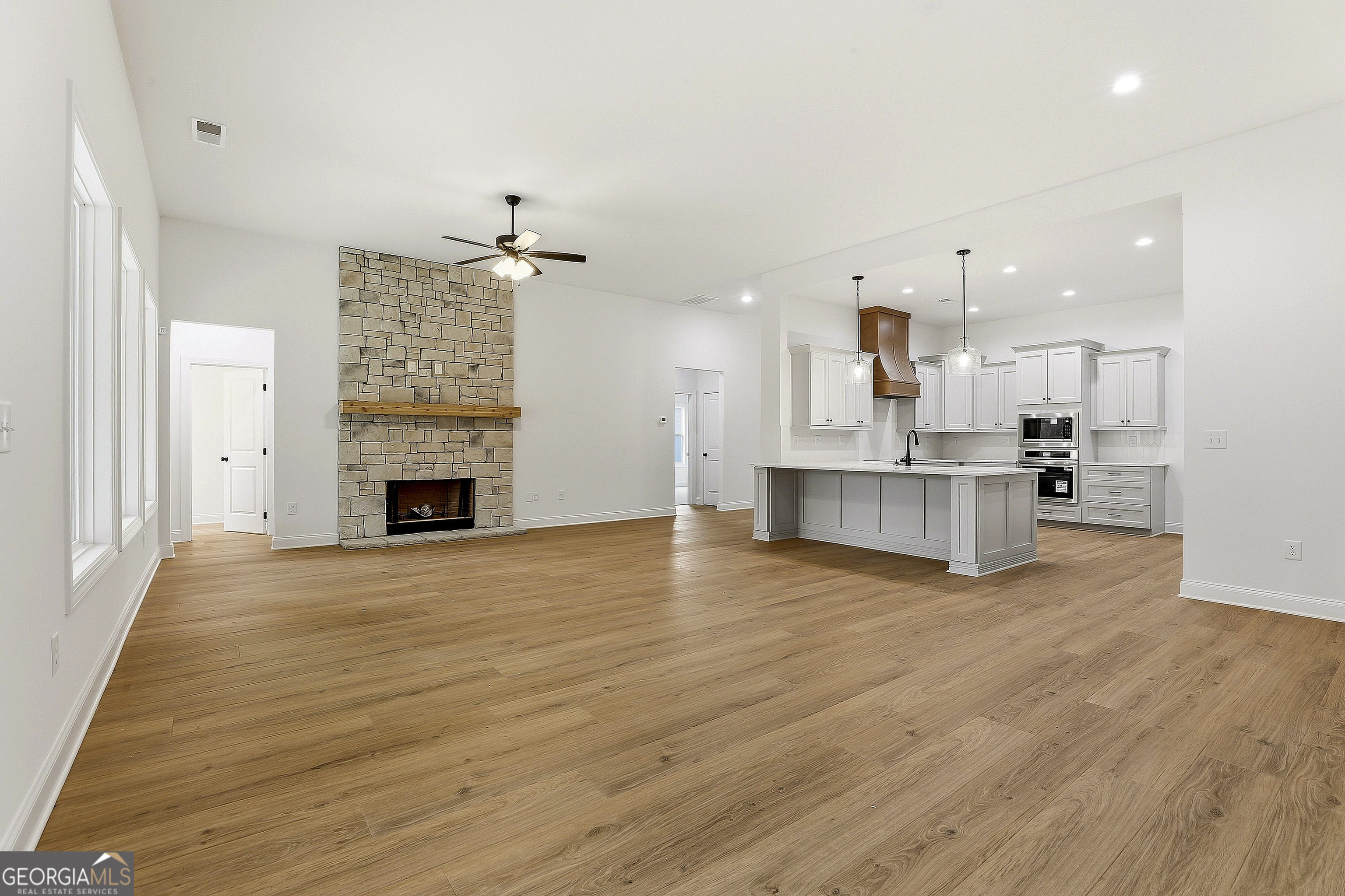204 Tattersall Way # 98 Property Photo 14
