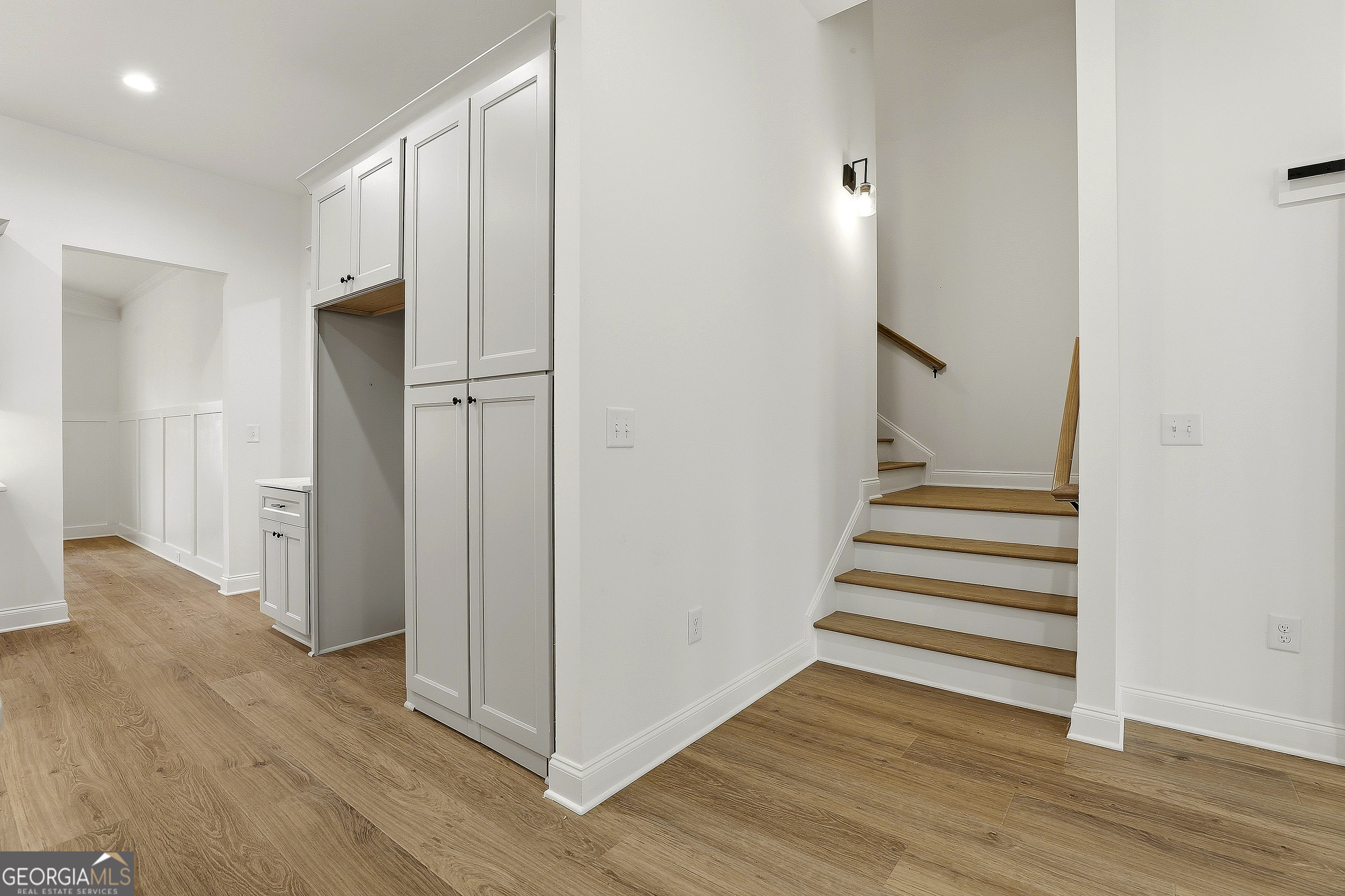 204 Tattersall Way # 98 Property Photo 32