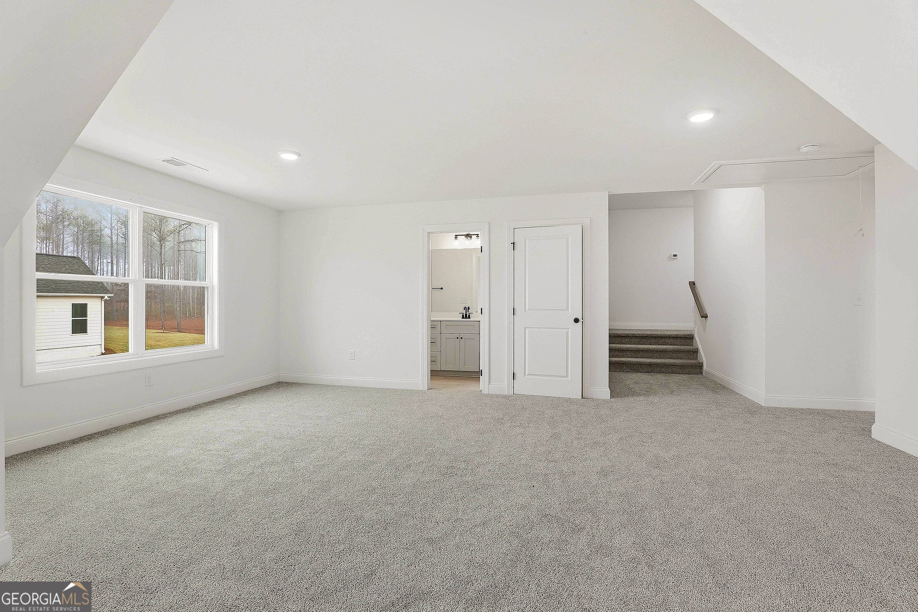 204 Tattersall Way # 98 Property Photo 33