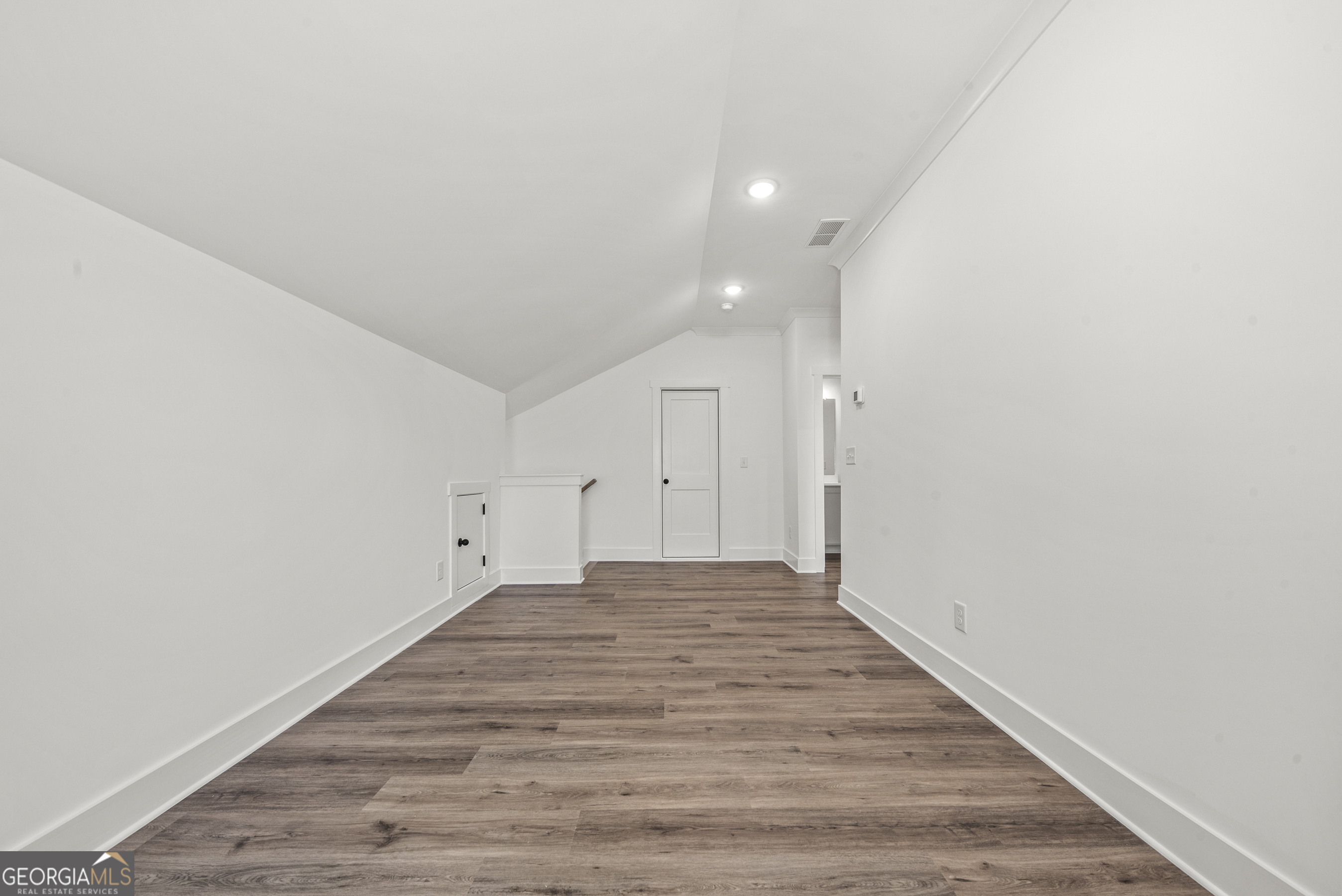 1070 Brassie Lane Property Photo 24
