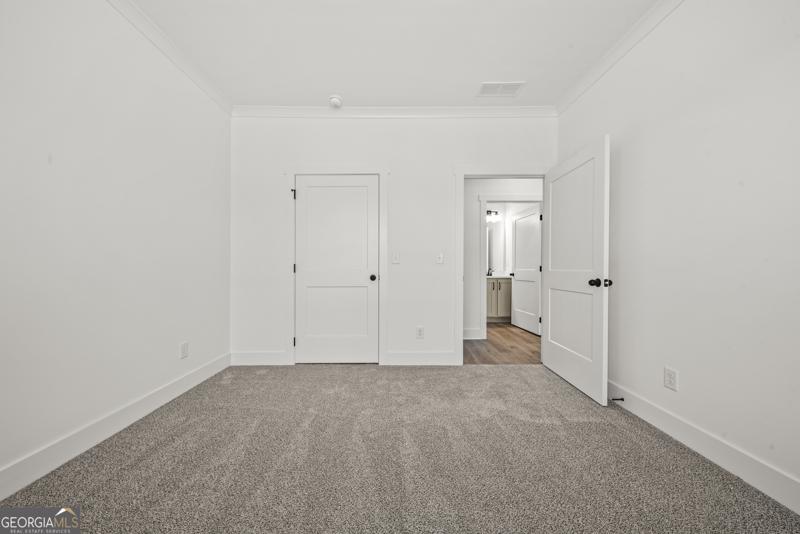 1070 Brassie Lane Property Photo 34