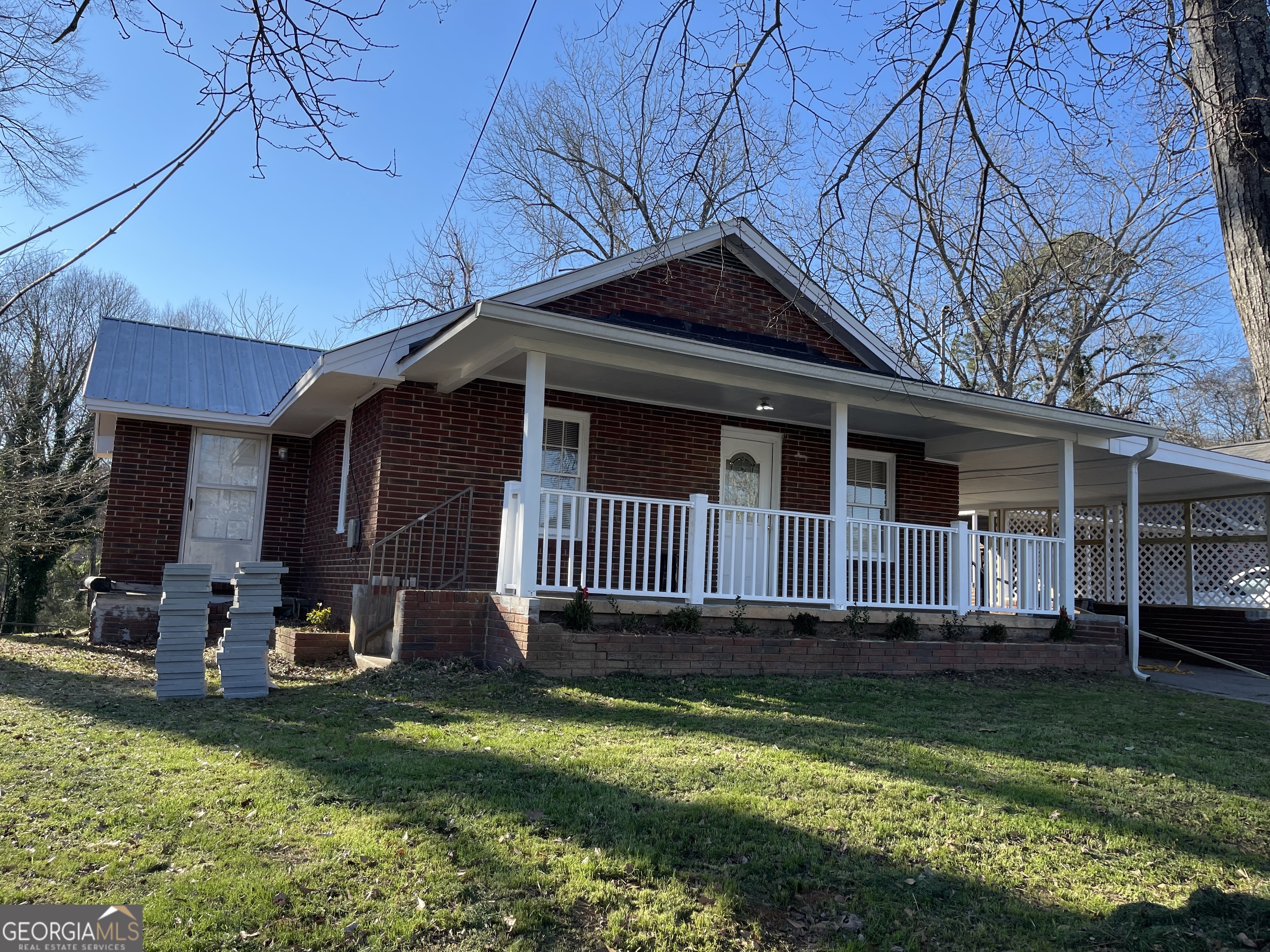 478 S Pond Street Property Photo 2