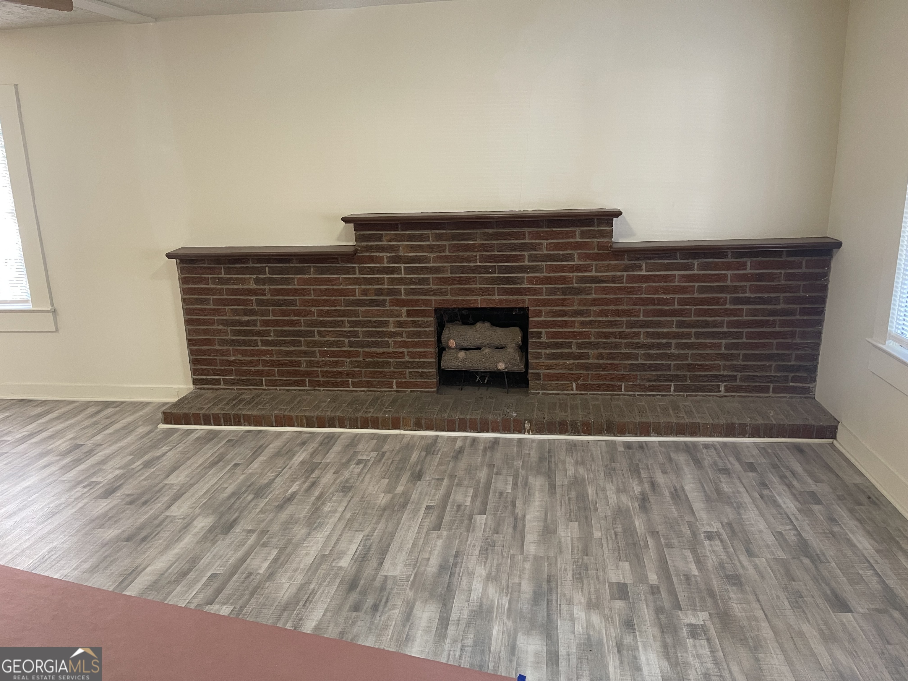 478 S Pond Street Property Photo 15
