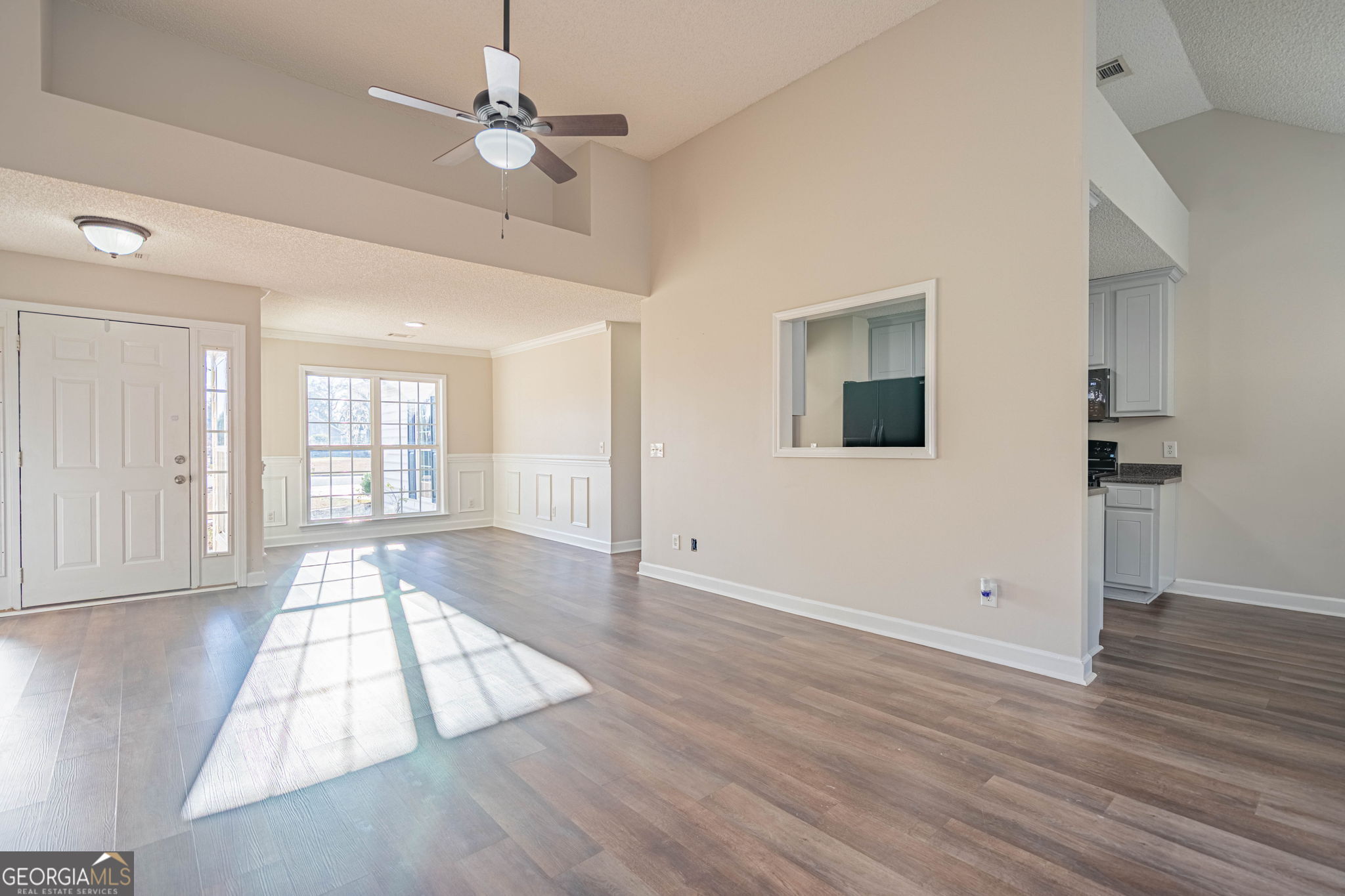404 Sir Arthur Court Property Photo 13