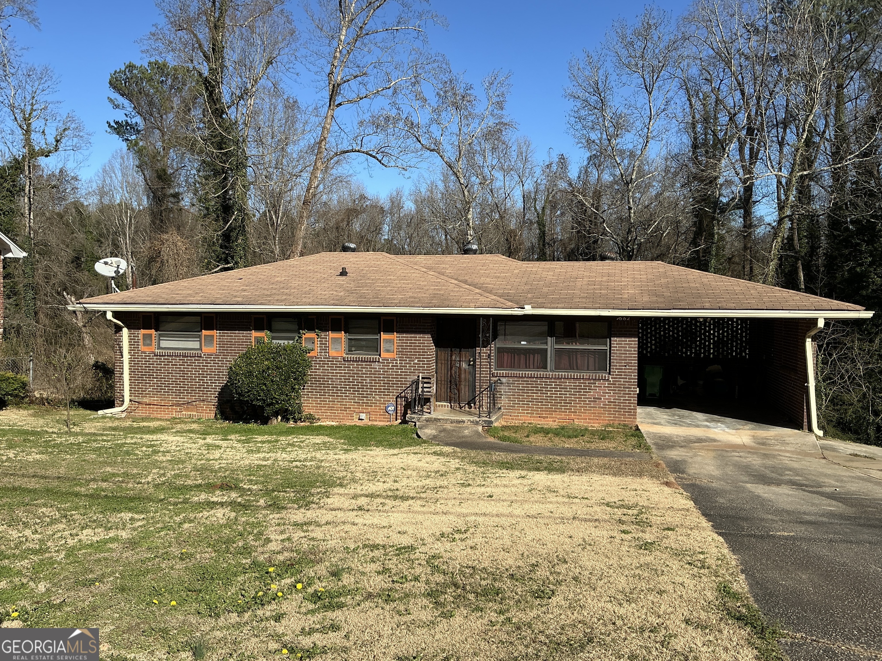 1882 Glen Echo Drive
