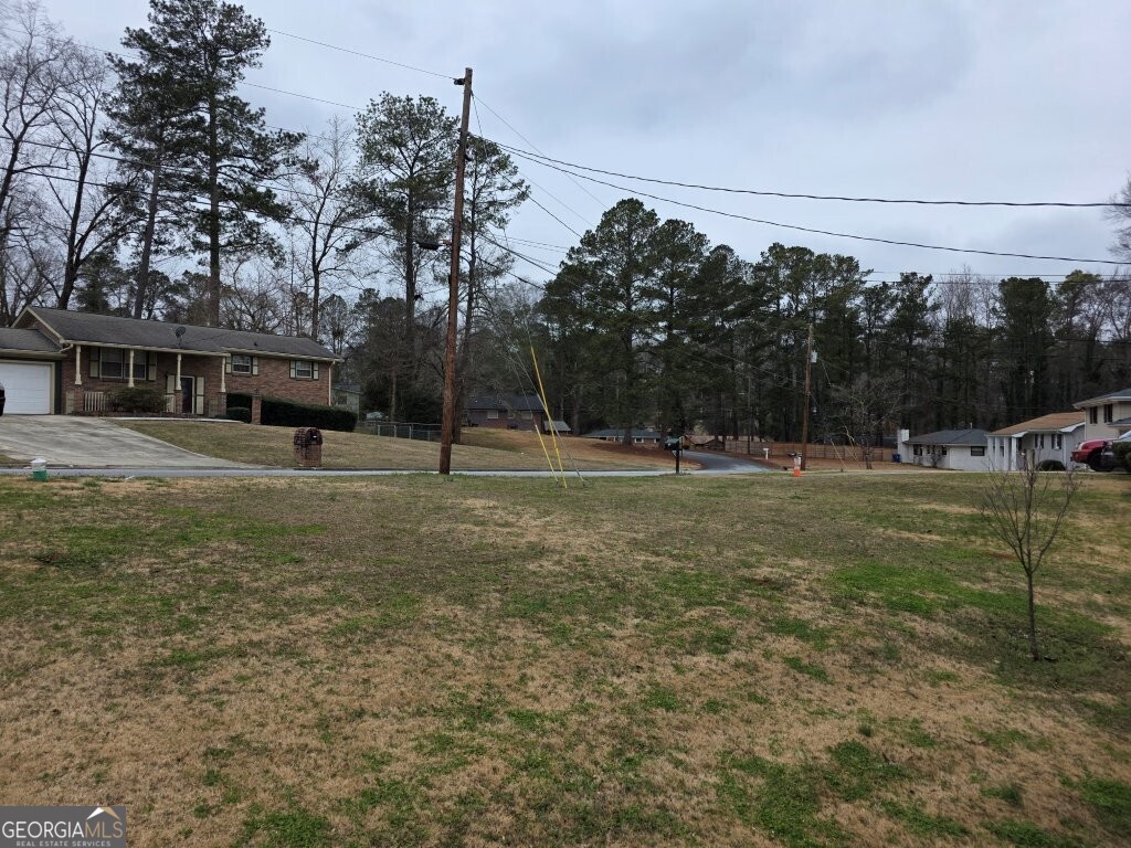1882 Glen Echo Drive Property Photo 3