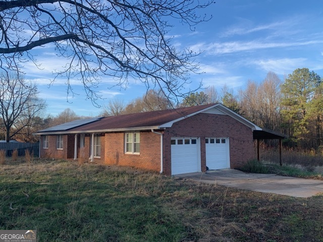 8750 Sandy Cross Road Property Photo 3