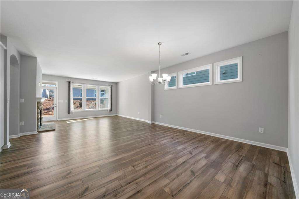 74 Aspen Way Property Photo 8