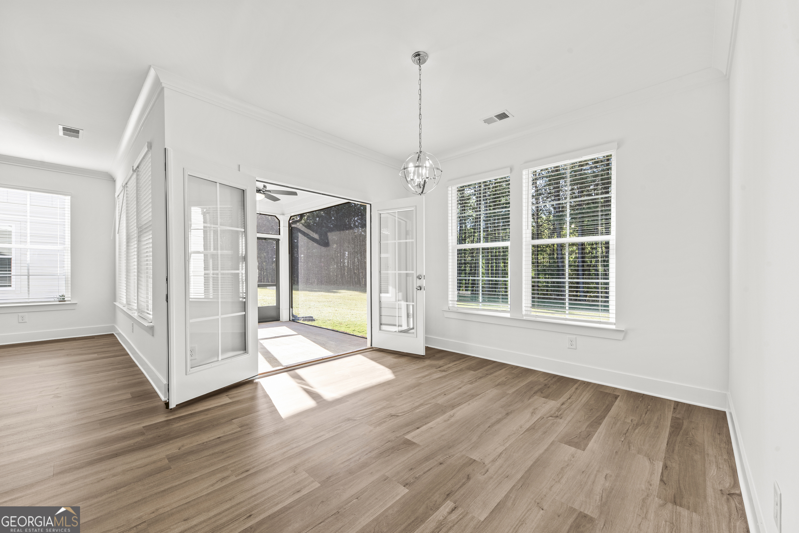1111 Silverton Drive Property Photo 18