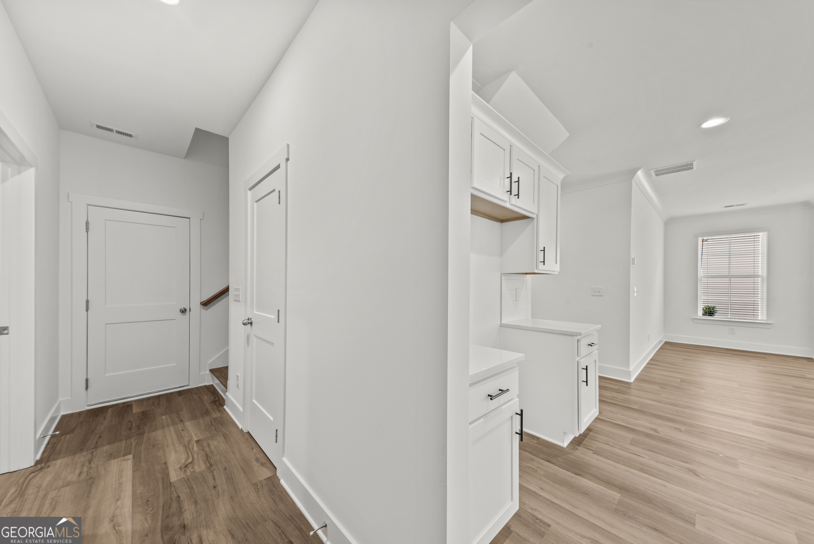 1111 Silverton Drive Property Photo 32