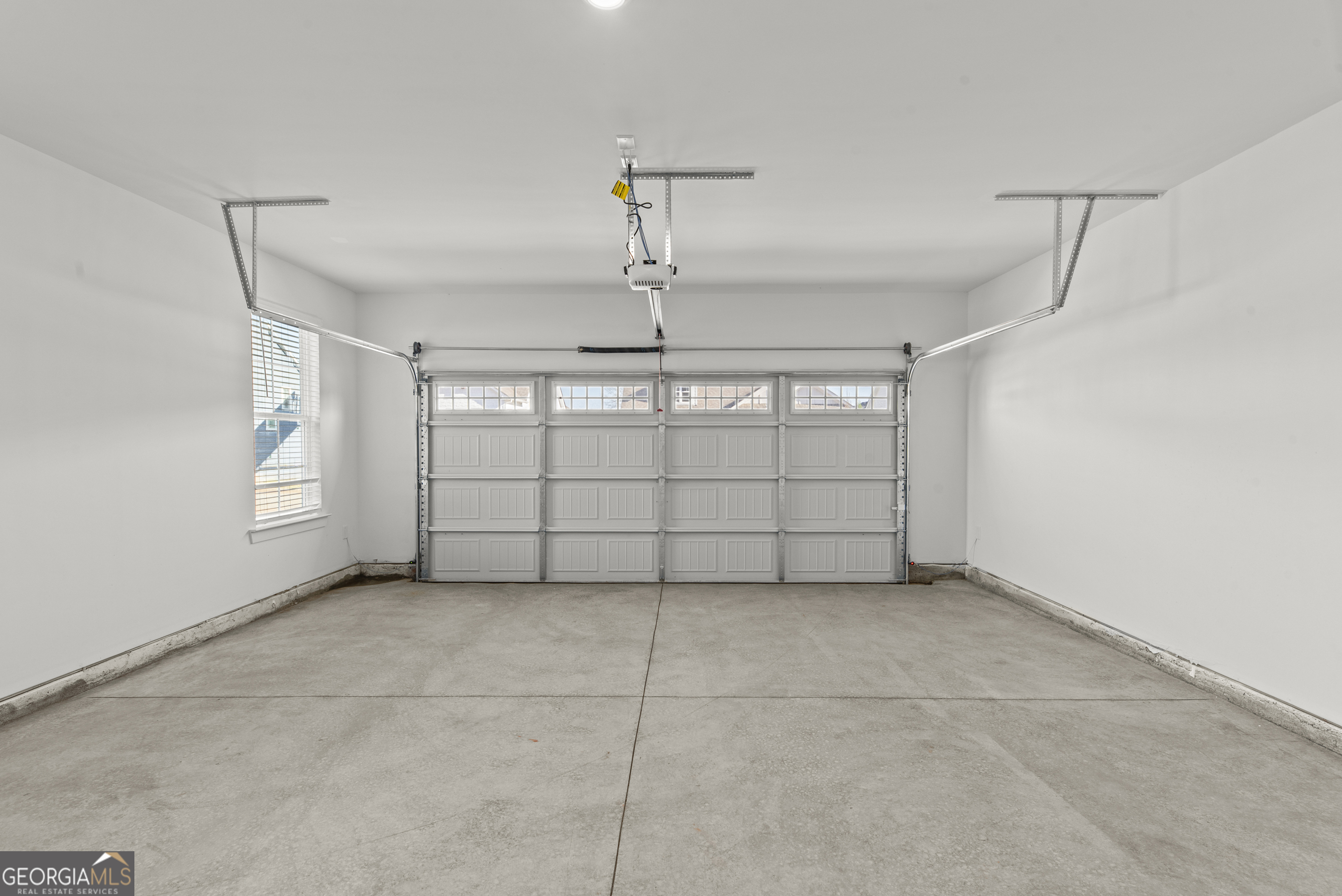 1111 Silverton Drive Property Photo 34