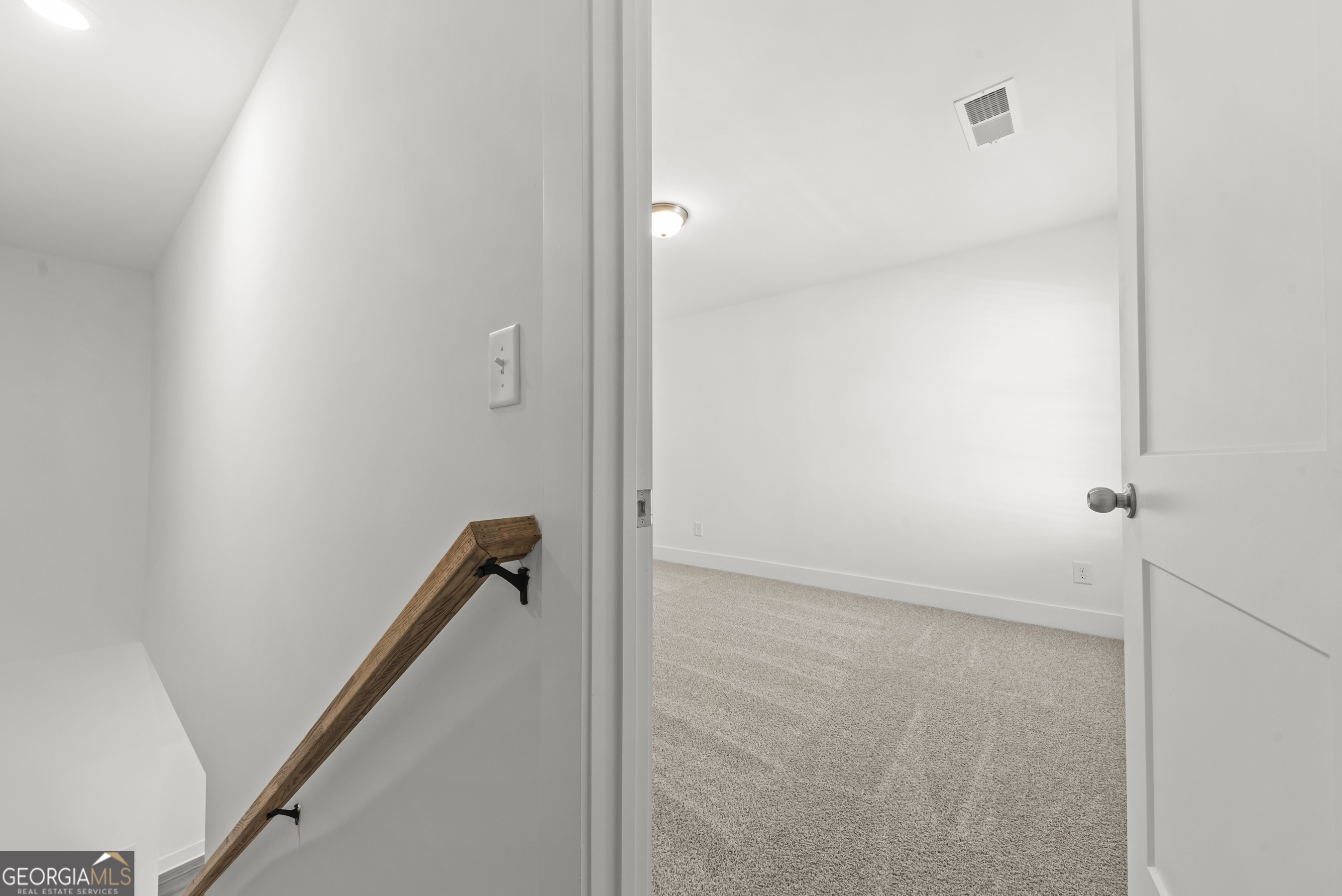 1121 Silverton Drive Property Photo 34