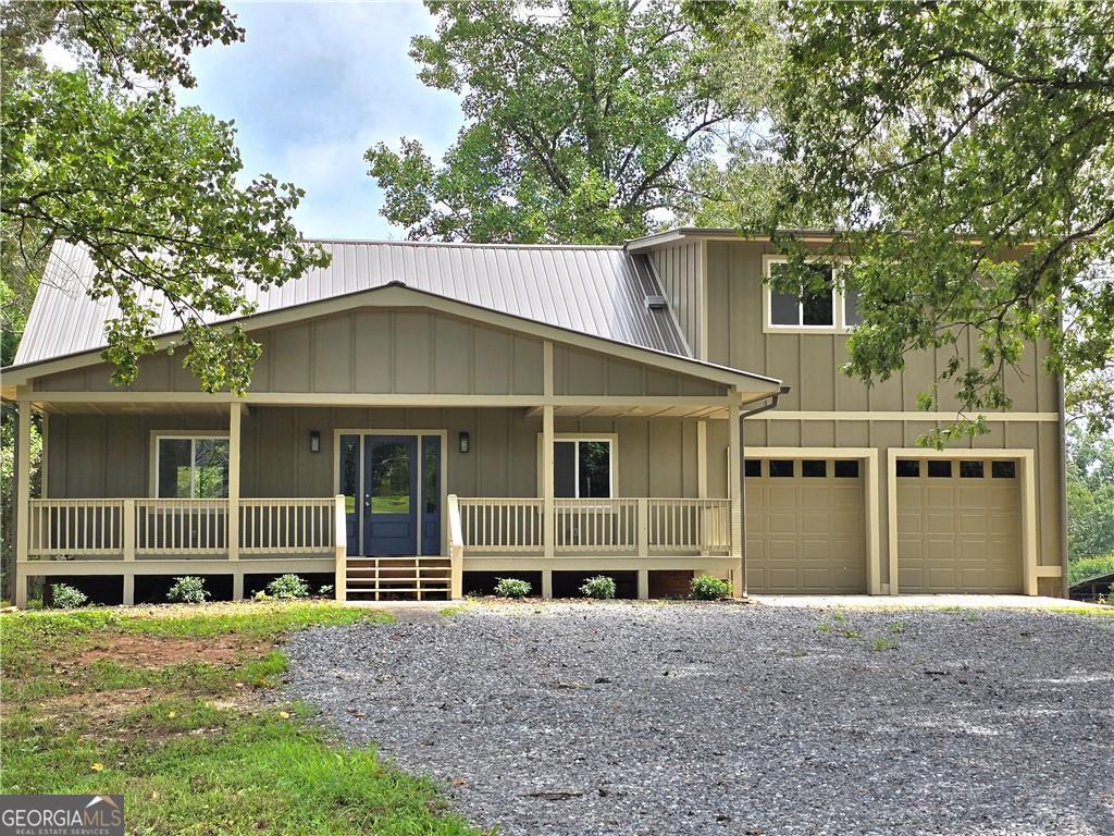 2417 Mobile Road Property Photo 1