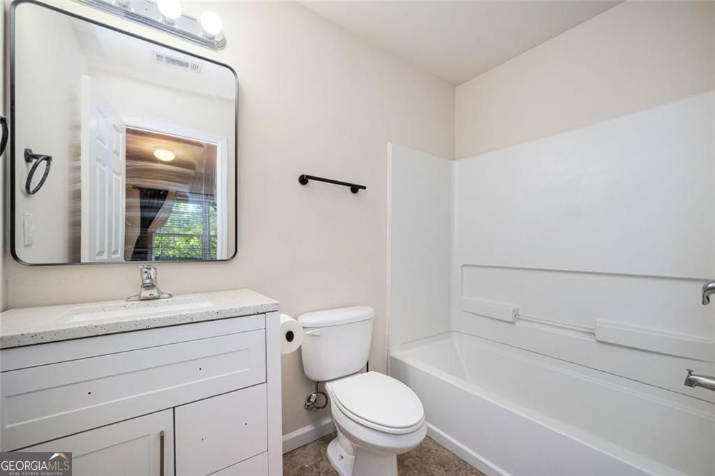 1761 Liberty Parkway Nw Property Photo 23
