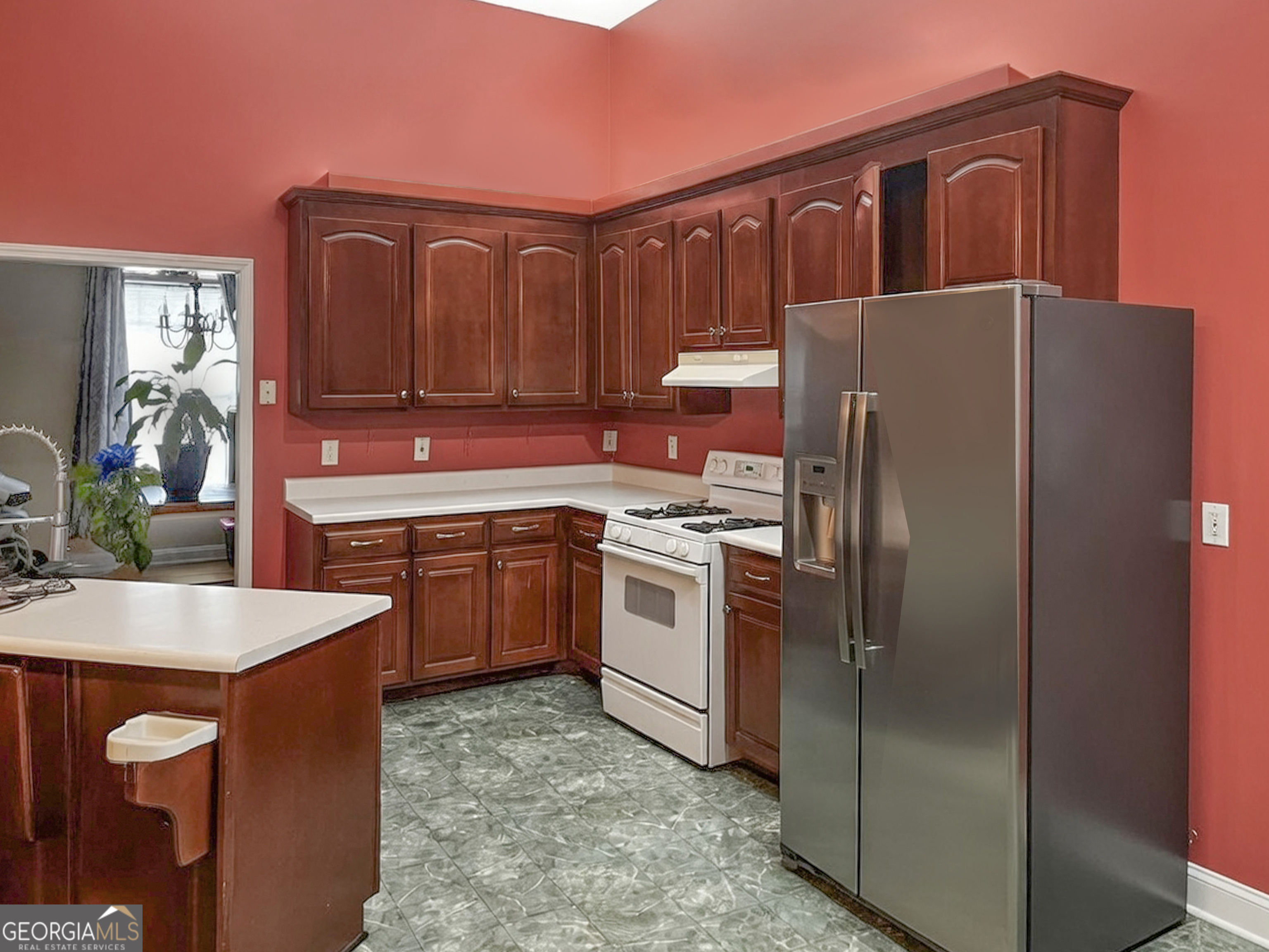 37 Oak Drive Property Photo 6