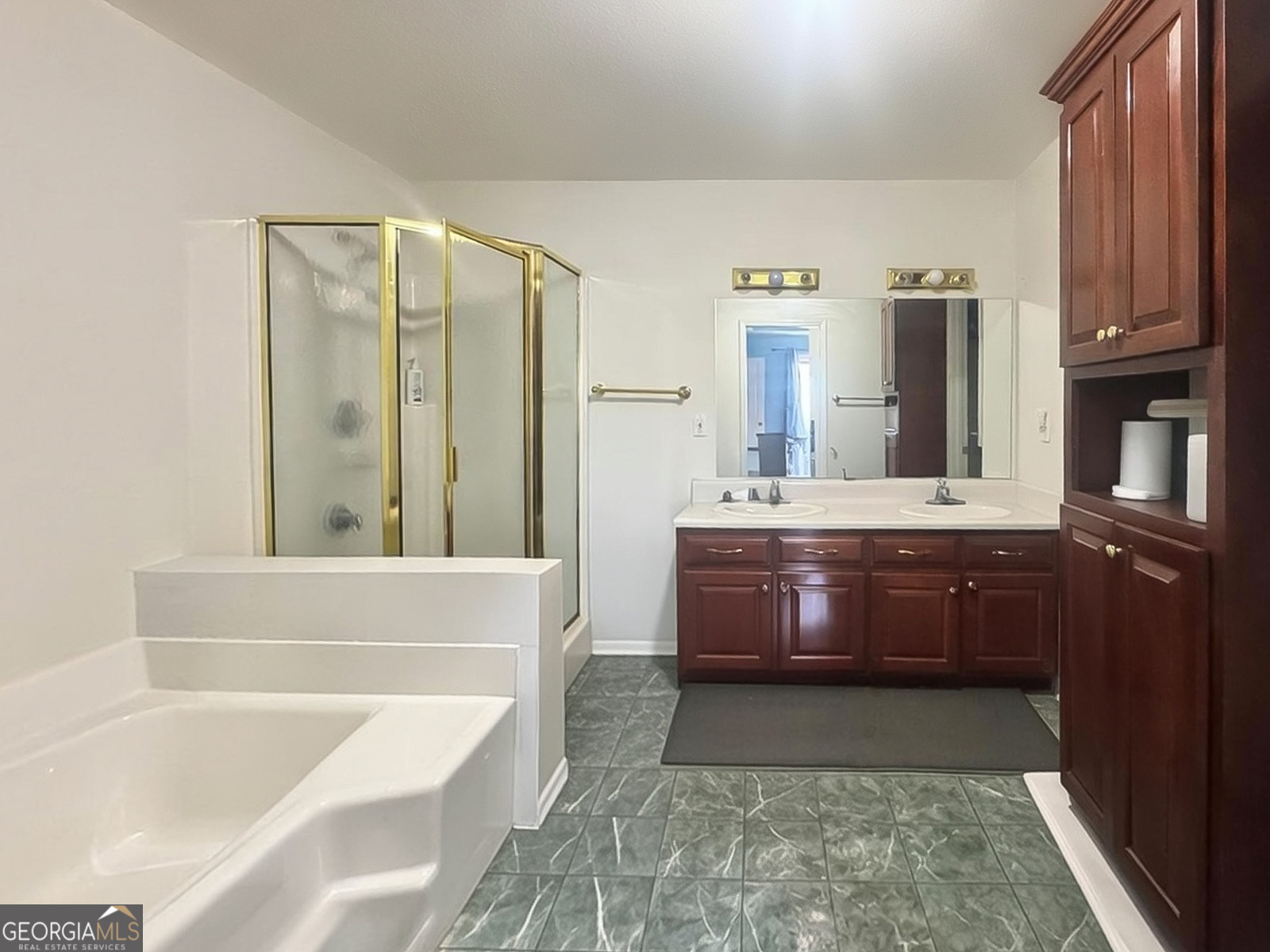 37 Oak Drive Property Photo 8