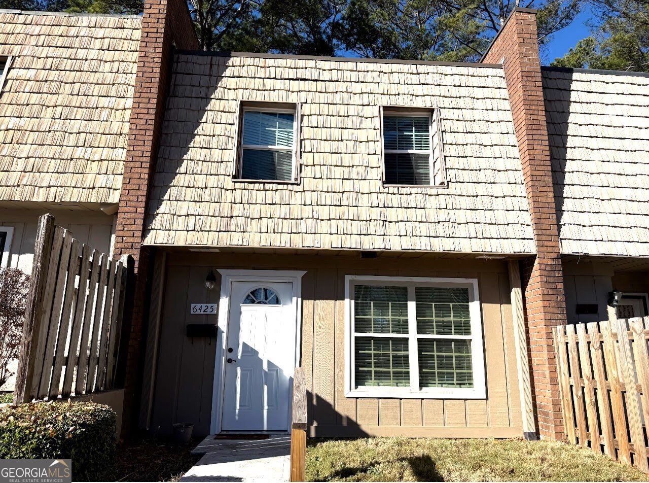 6425 Woodstone Way Property Photo 1