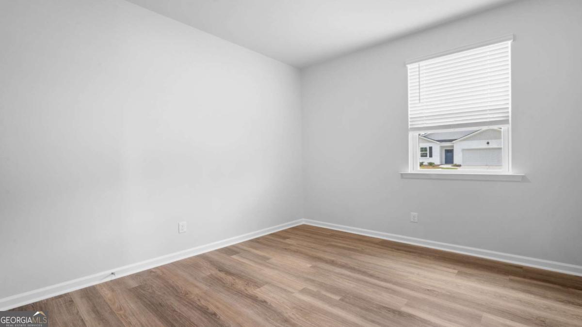 305 Royal Fern Lane Property Photo 16
